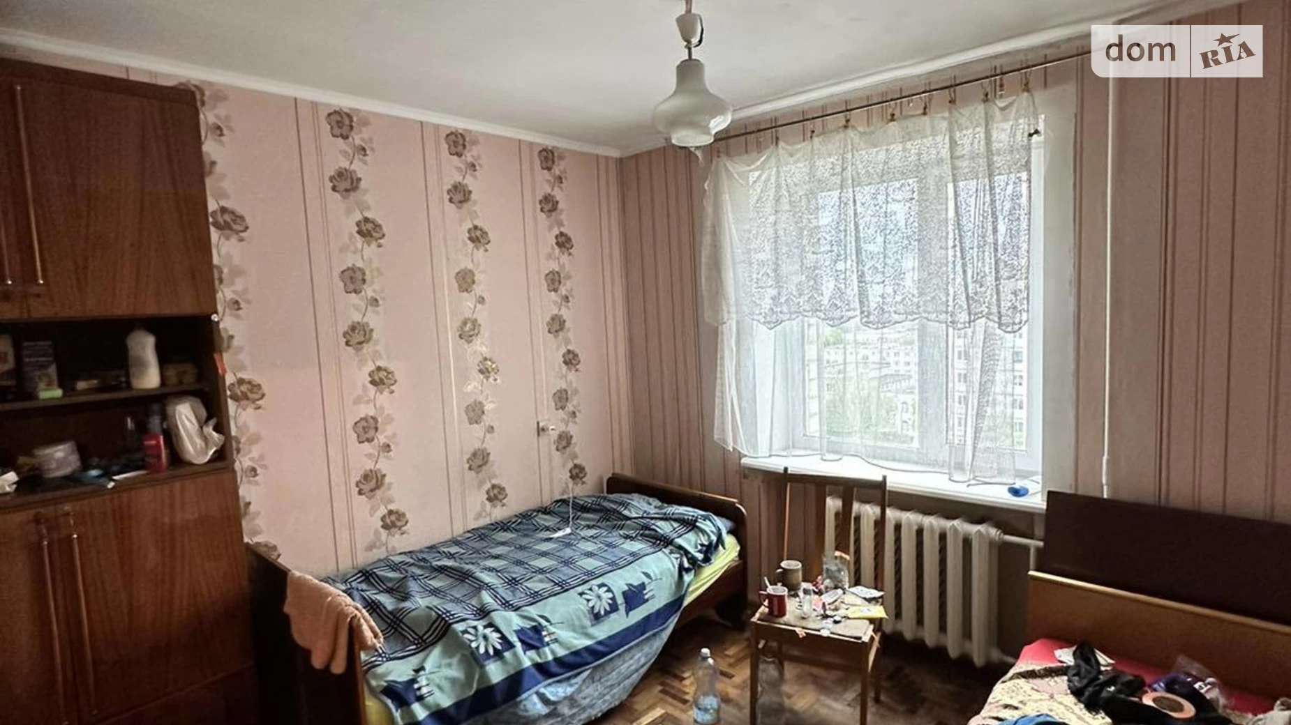 Продается 2-комнатная квартира 42 кв. м в Ровно, ул. Галицкого Данилы, 9