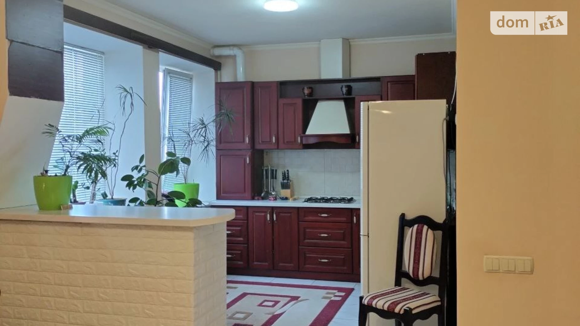 Продается 4-комнатная квартира 88 кв. м в Полтаве, ул. Пищевиков - фото 3