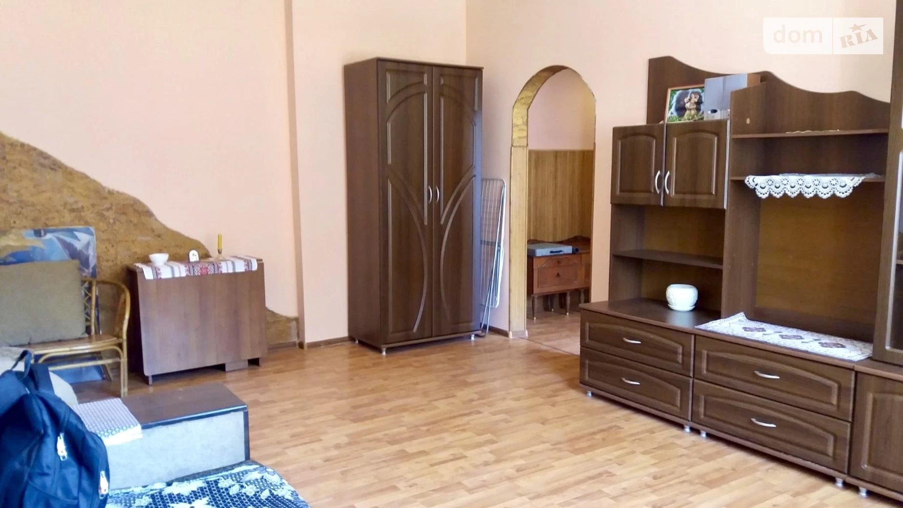 Продается 1-комнатная квартира 39 кв. м в Лапаевке, ул. Геофизиков