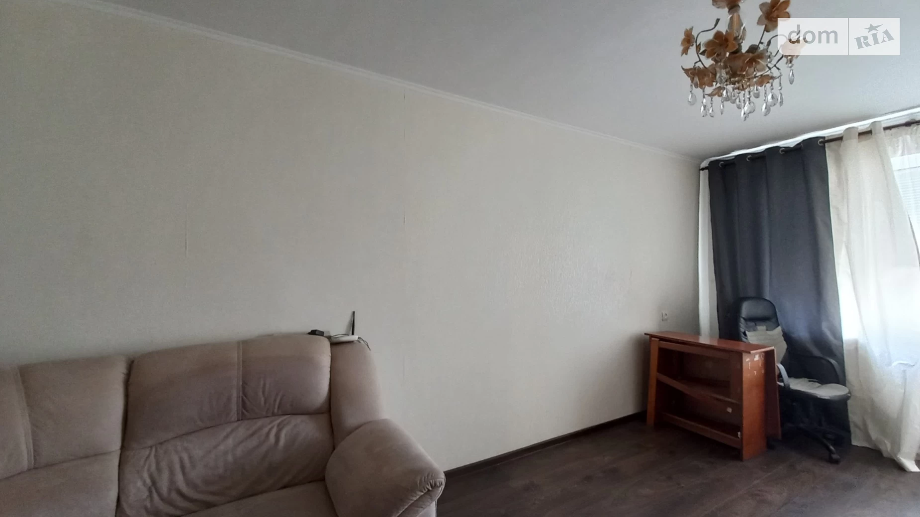 Продається 2-кімнатна квартира 42.1 кв. м у Миколаєві, вул. Чкалова (Центр), 100А