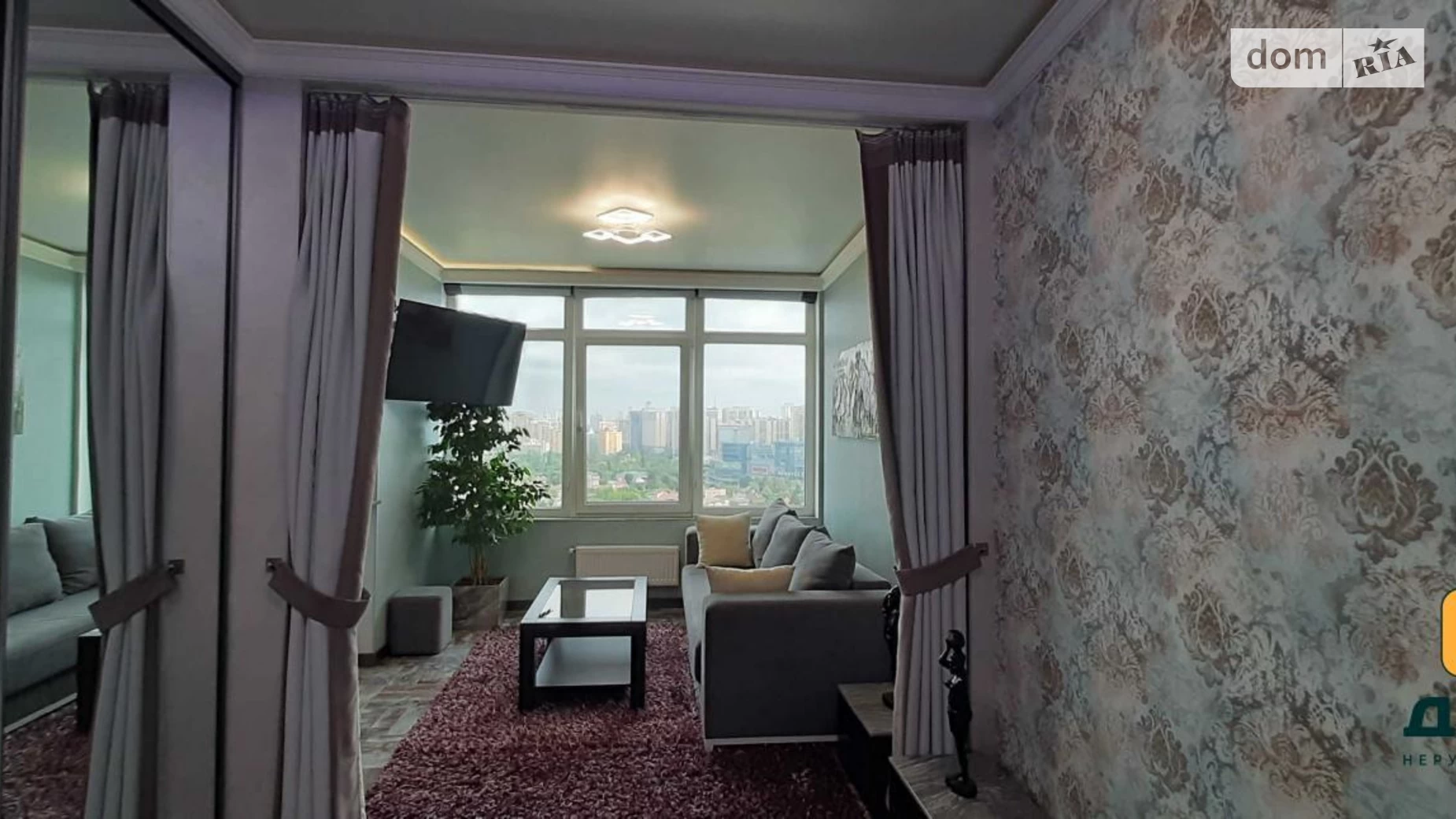 Продається 1-кімнатна квартира 38 кв. м у Одесі