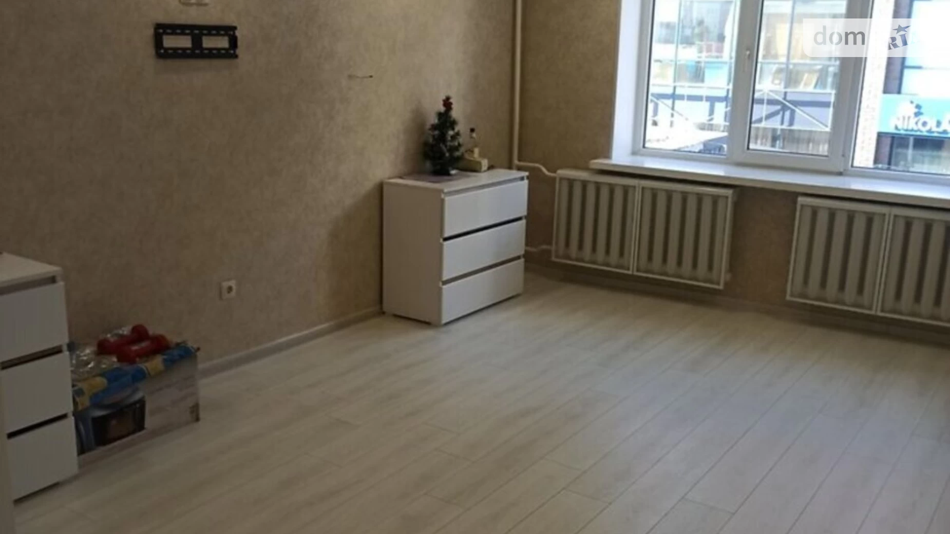 Продається 3-кімнатна квартира 61 кв. м у Хмельницькому, вул. Подільська, 25