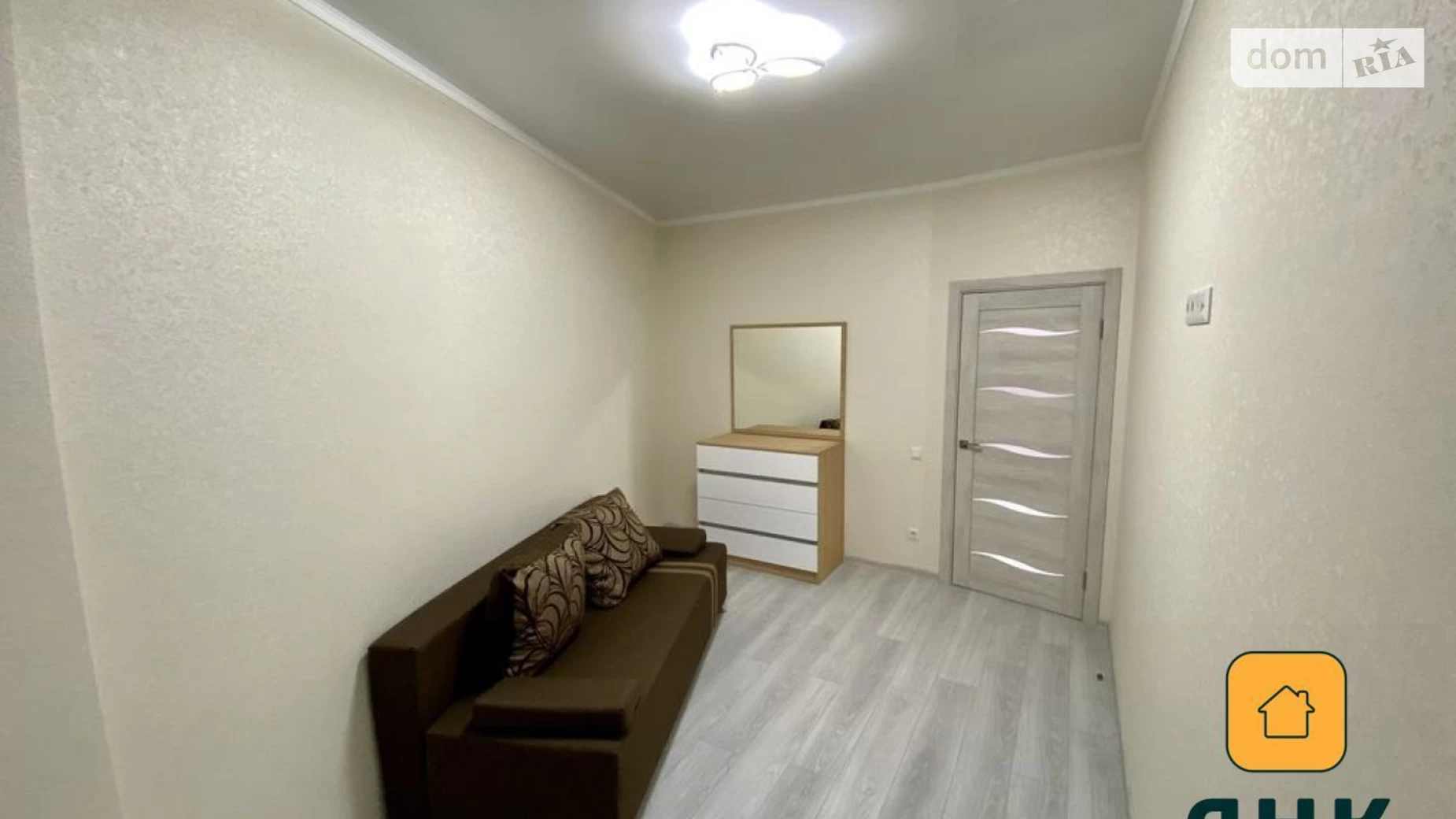 Продается 2-комнатная квартира 45.1 кв. м в Одессе