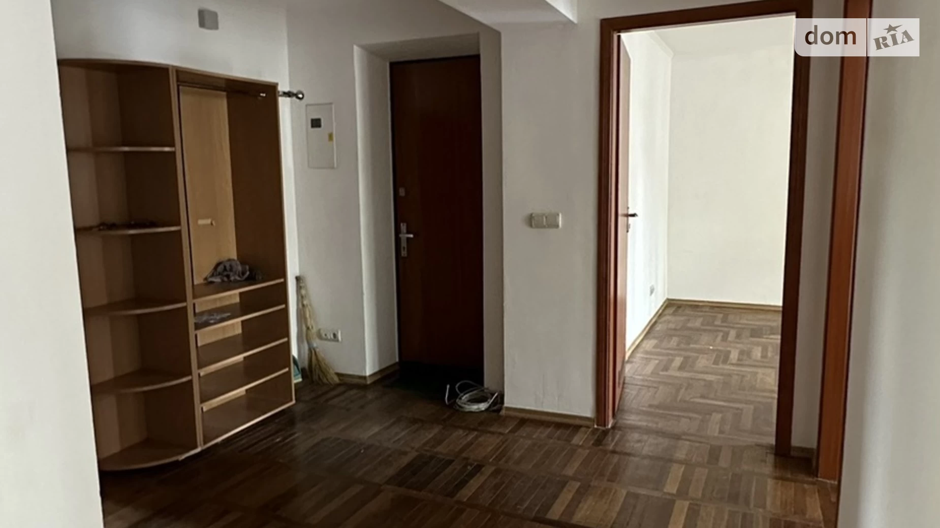 Продається 4-кімнатна квартира 80 кв. м у Миколаєві, вул. Нікольська(Рози Люксембург)