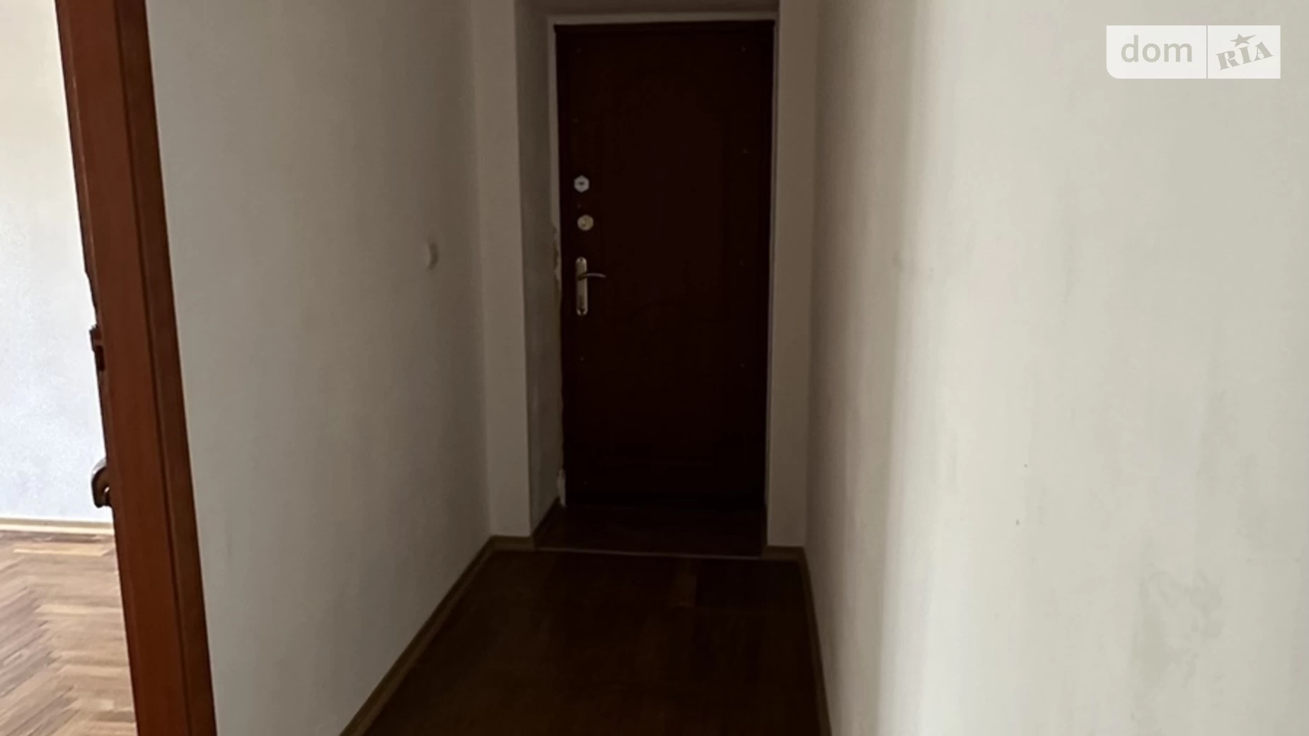 Продается 4-комнатная квартира 80 кв. м в Николаеве, ул. Никольская(Розы Люксембург)