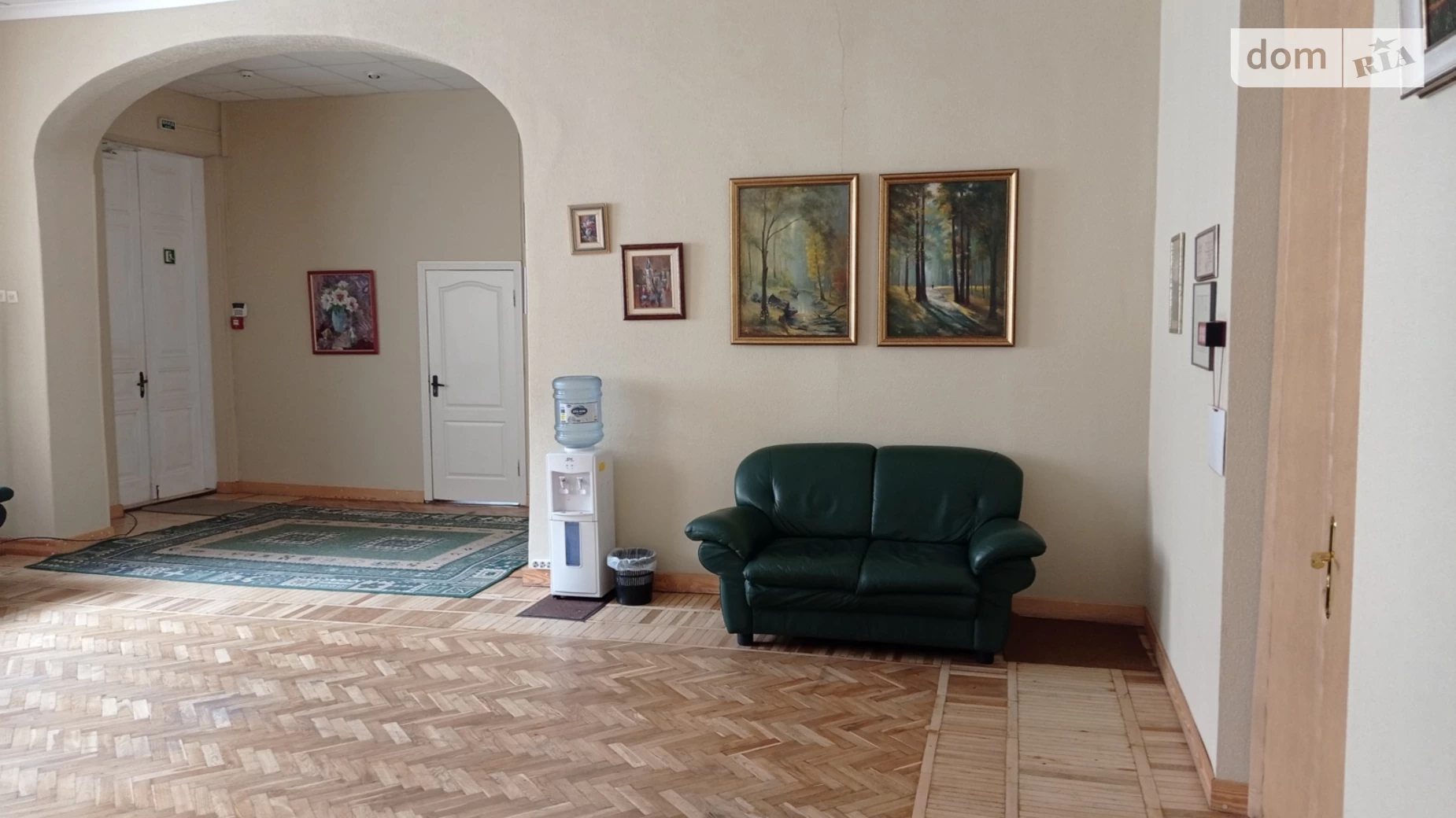 Продается офис 315 кв. м в бизнес-центре, цена: 399000 € - фото 3