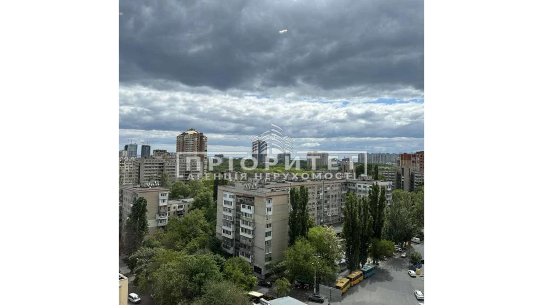 Продается 1-комнатная квартира 56 кв. м в Одессе