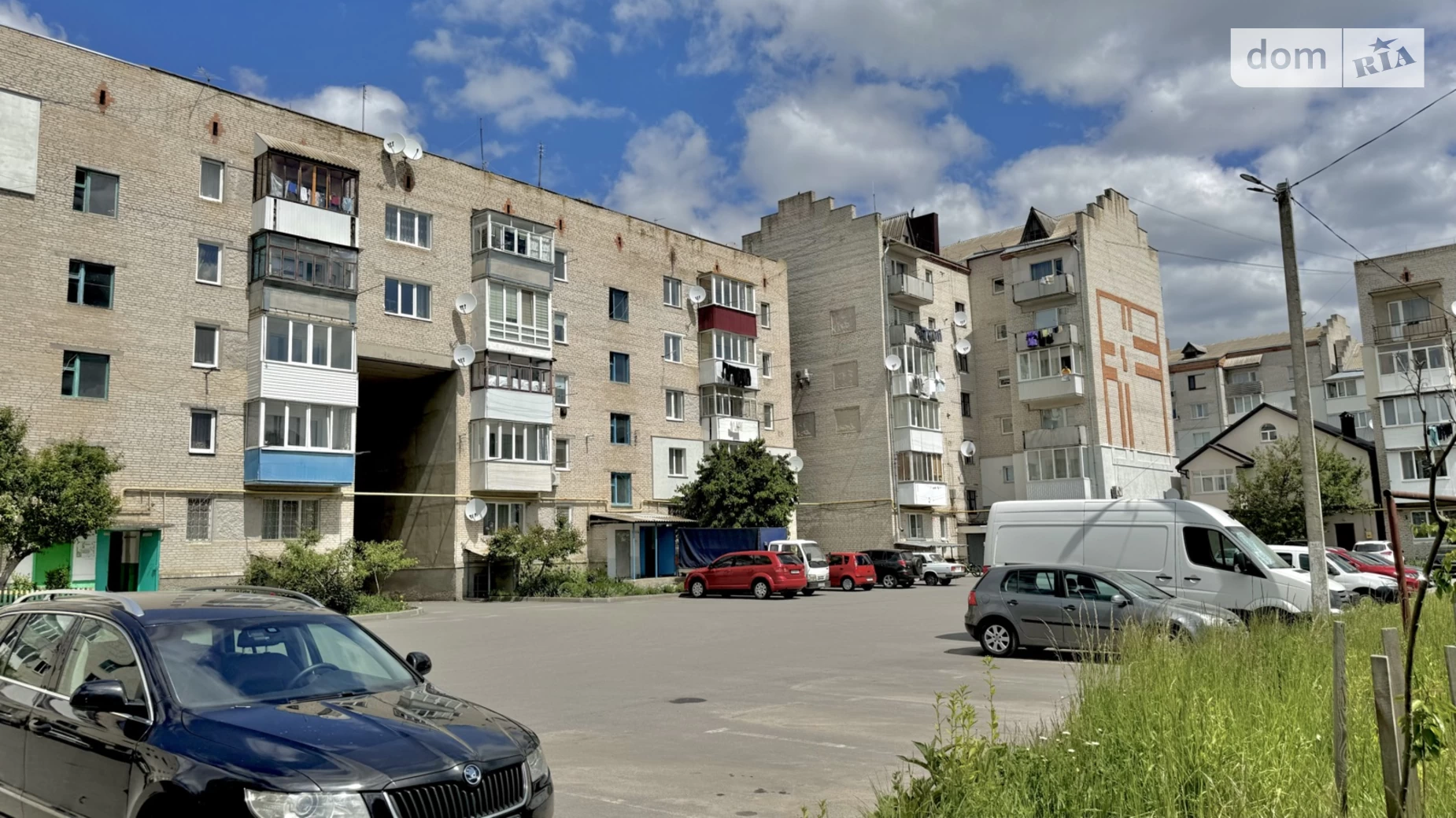 Продається 3-кімнатна квартира 65 кв. м у Калинівці - фото 2