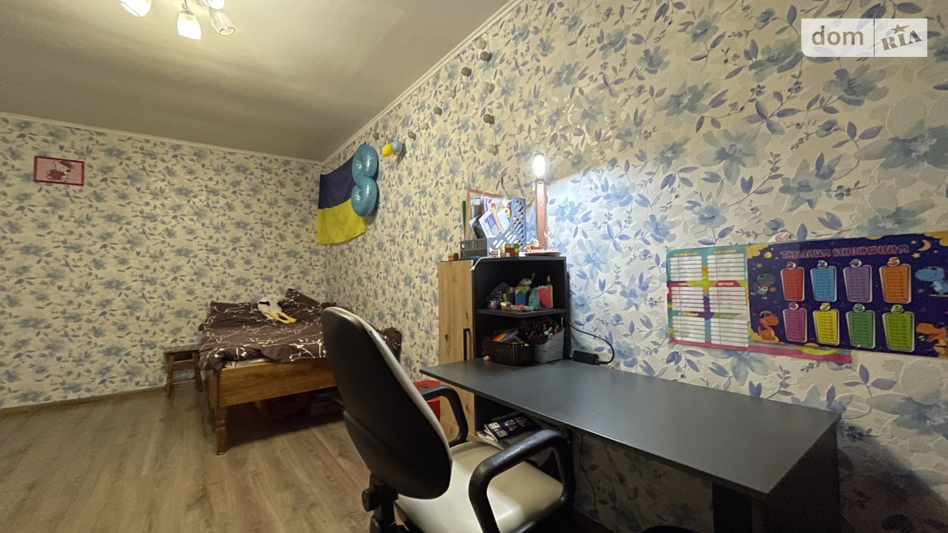 Продается 1-комнатная квартира 37 кв. м в Ирпене, ул. Мечникова