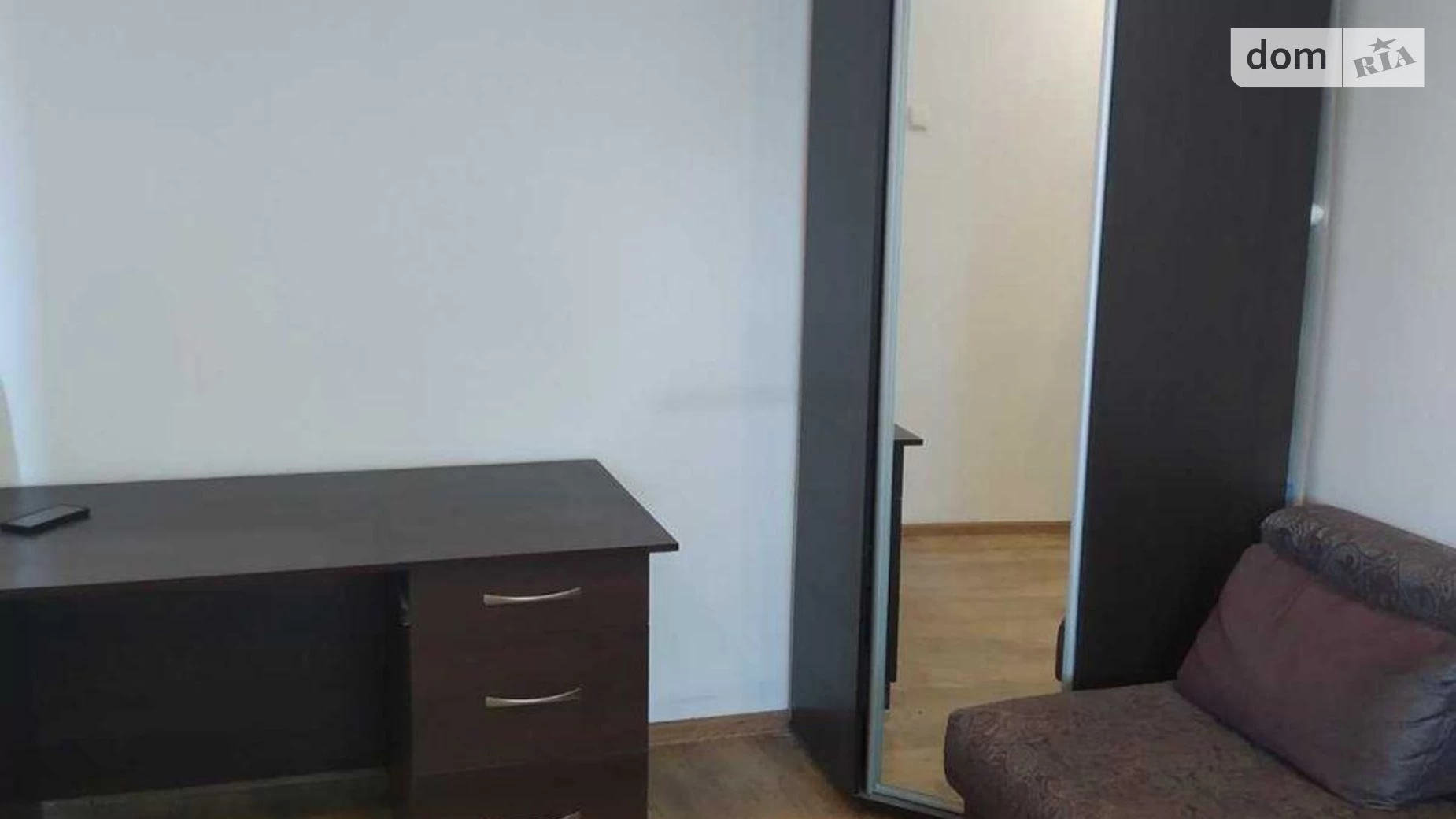 Продается 1-комнатная квартира 31 кв. м в Харькове, ул. Академика Барабашова, 42