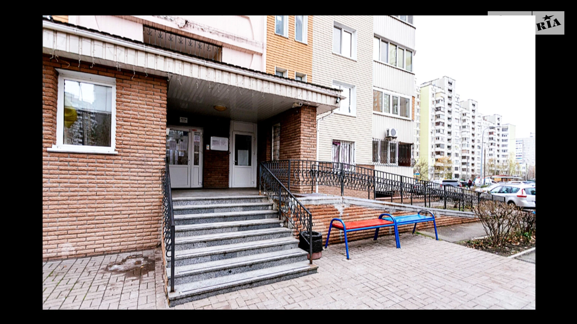Продается 2-комнатная квартира 70 кв. м в Киеве, ул. Николая Лаврухина, 10