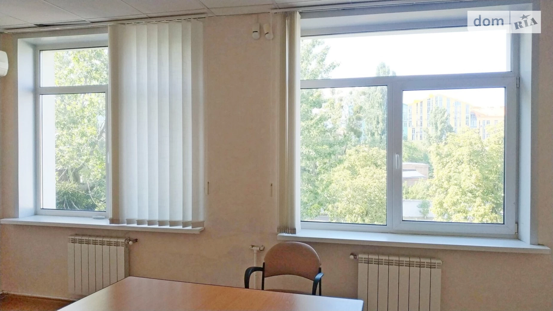 Сдается в аренду офис 26 кв. м в бизнес-центре, цена: 15740 грн - фото 5