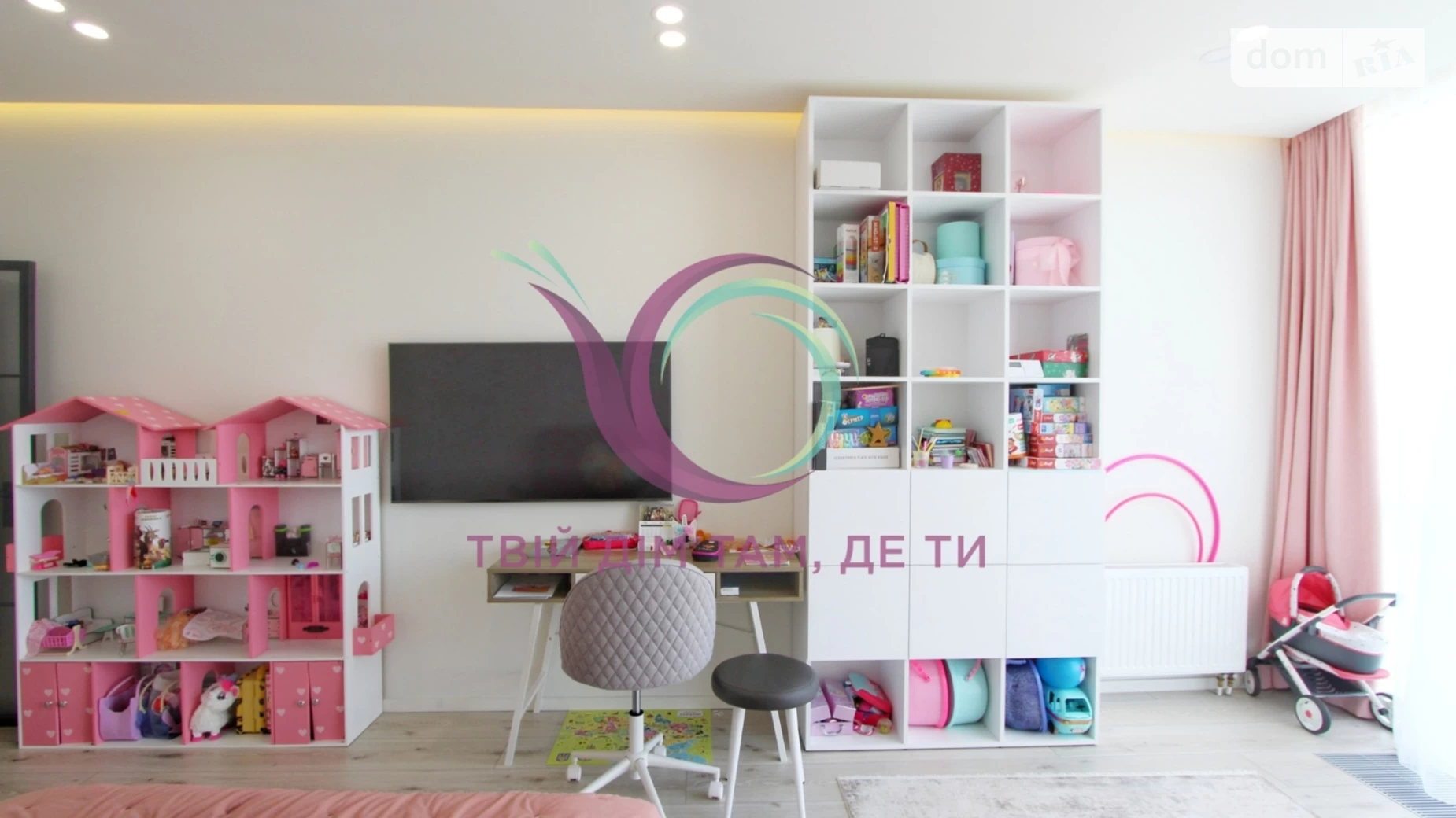 Продается 3-комнатная квартира 118 кв. м в Черновцах
