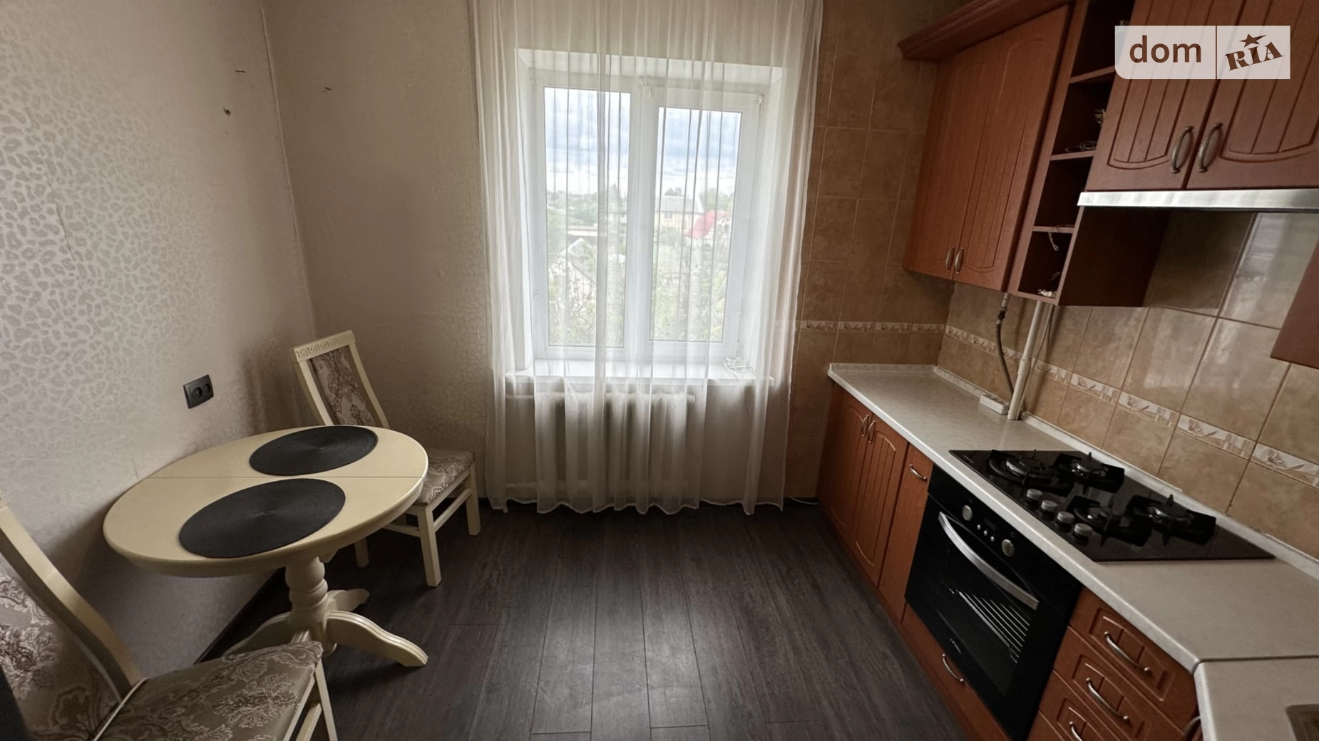 Продается 1-комнатная квартира 36 кв. м в Борисполе, ул. Глыбоцкая, 83