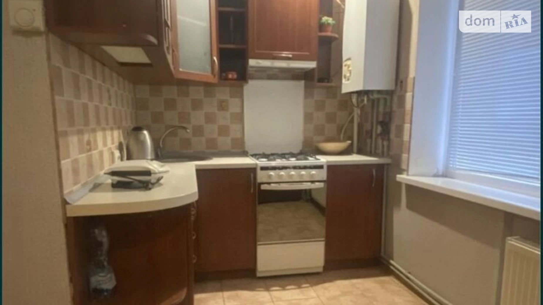 Продается 1-комнатная квартира 37 кв. м в Новом, ул. Металлургов