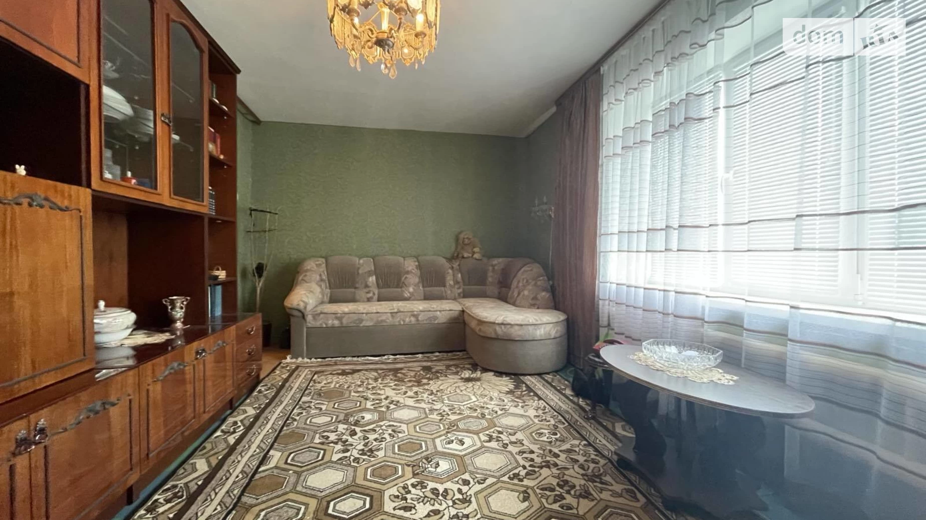 Продается 1-комнатная квартира 37.7 кв. м в Николаеве, ул. Скульптора Измалкова