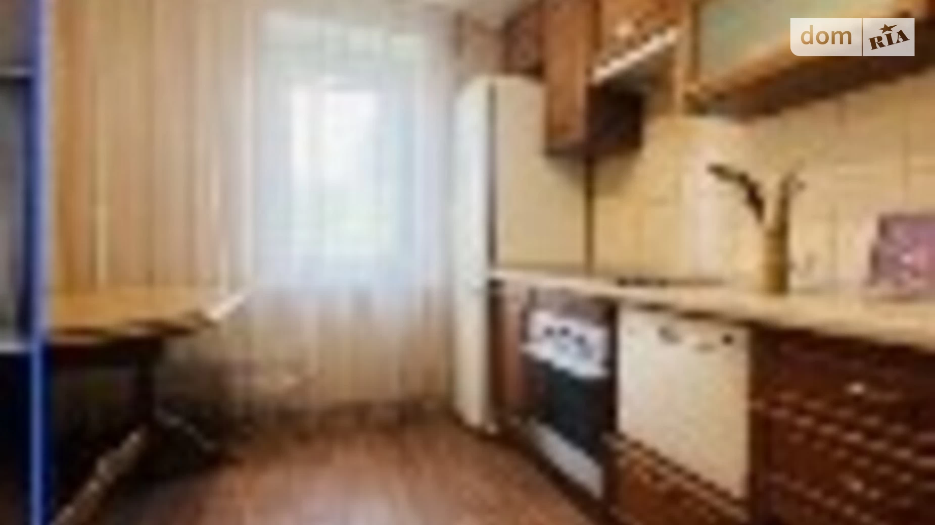 Продається 2-кімнатна квартира 58 кв. м у Харкові, вул. Енвера Ахсарова, 3В