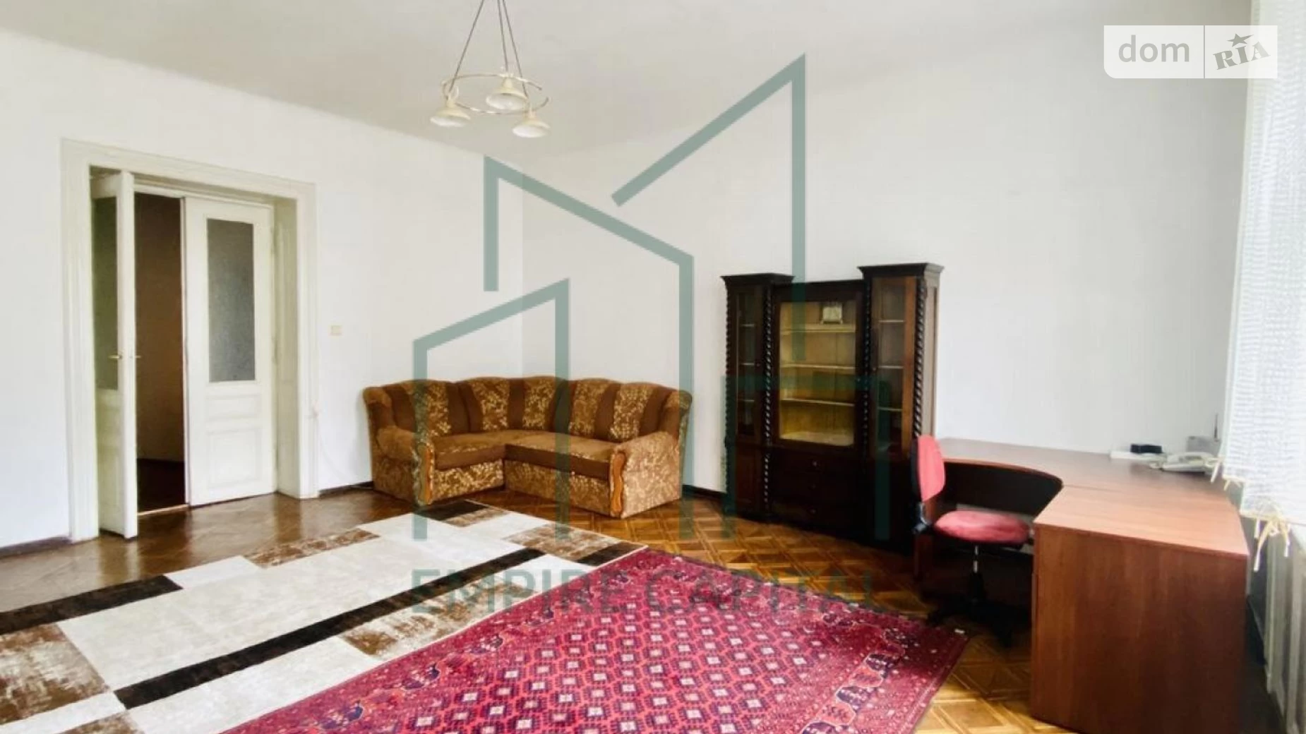 Продается 2-комнатная квартира 65 кв. м в Львове, ул. Николая Коперника