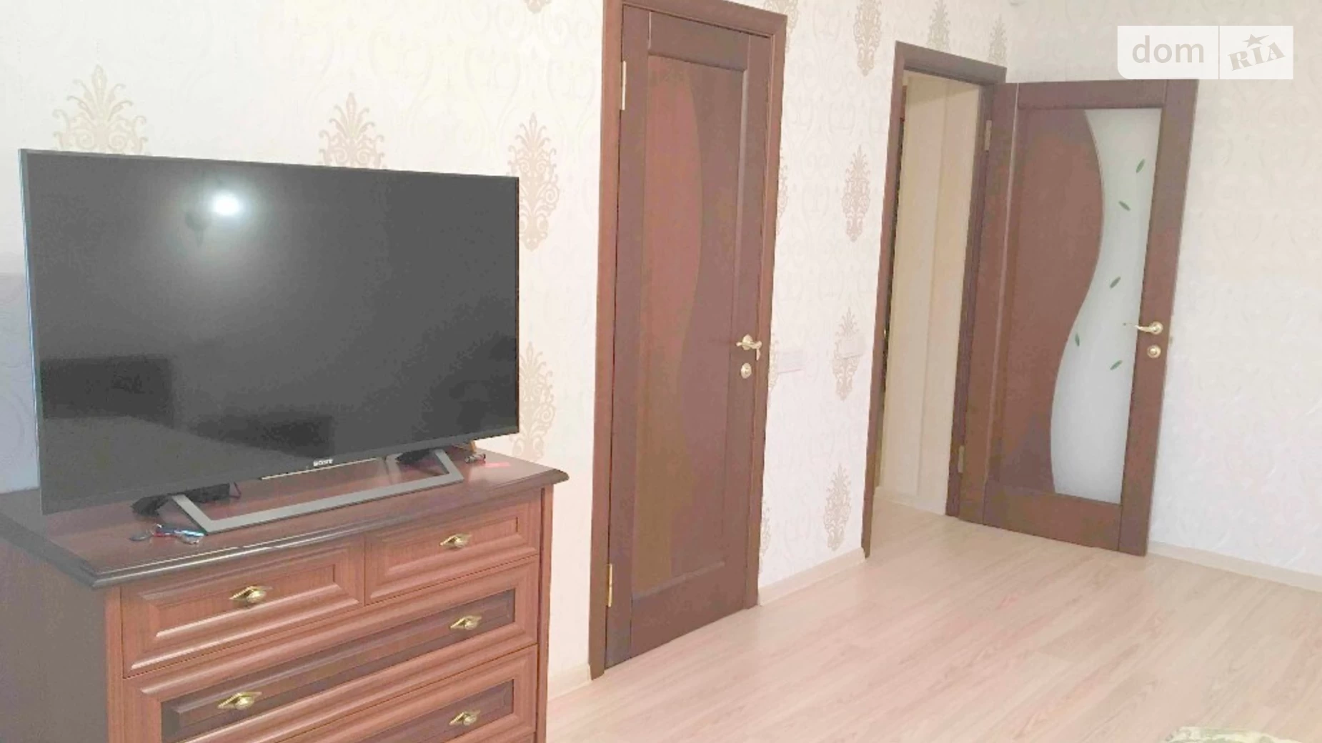 Продается 3-комнатная квартира 126 кв. м в Днепре, ул. Антоновича Владимира