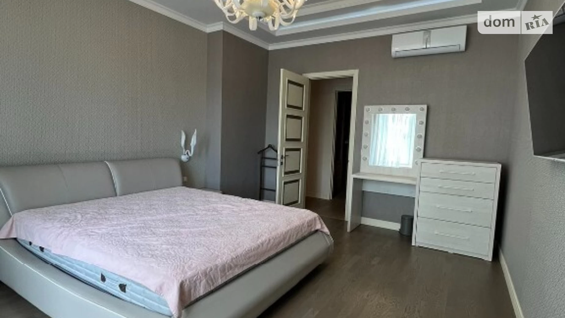 Продается 2-комнатная квартира 150 кв. м в Одессе, бул. Лидерсовский, 5 - фото 2