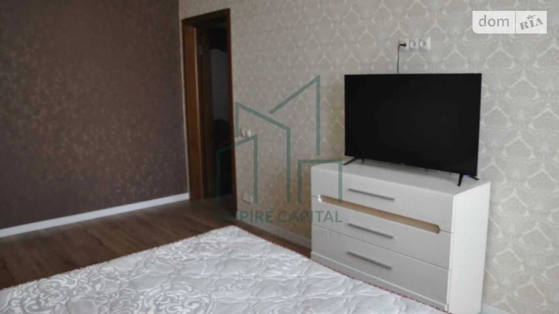 Продається 3-кімнатна квартира 110 кв. м у Львові