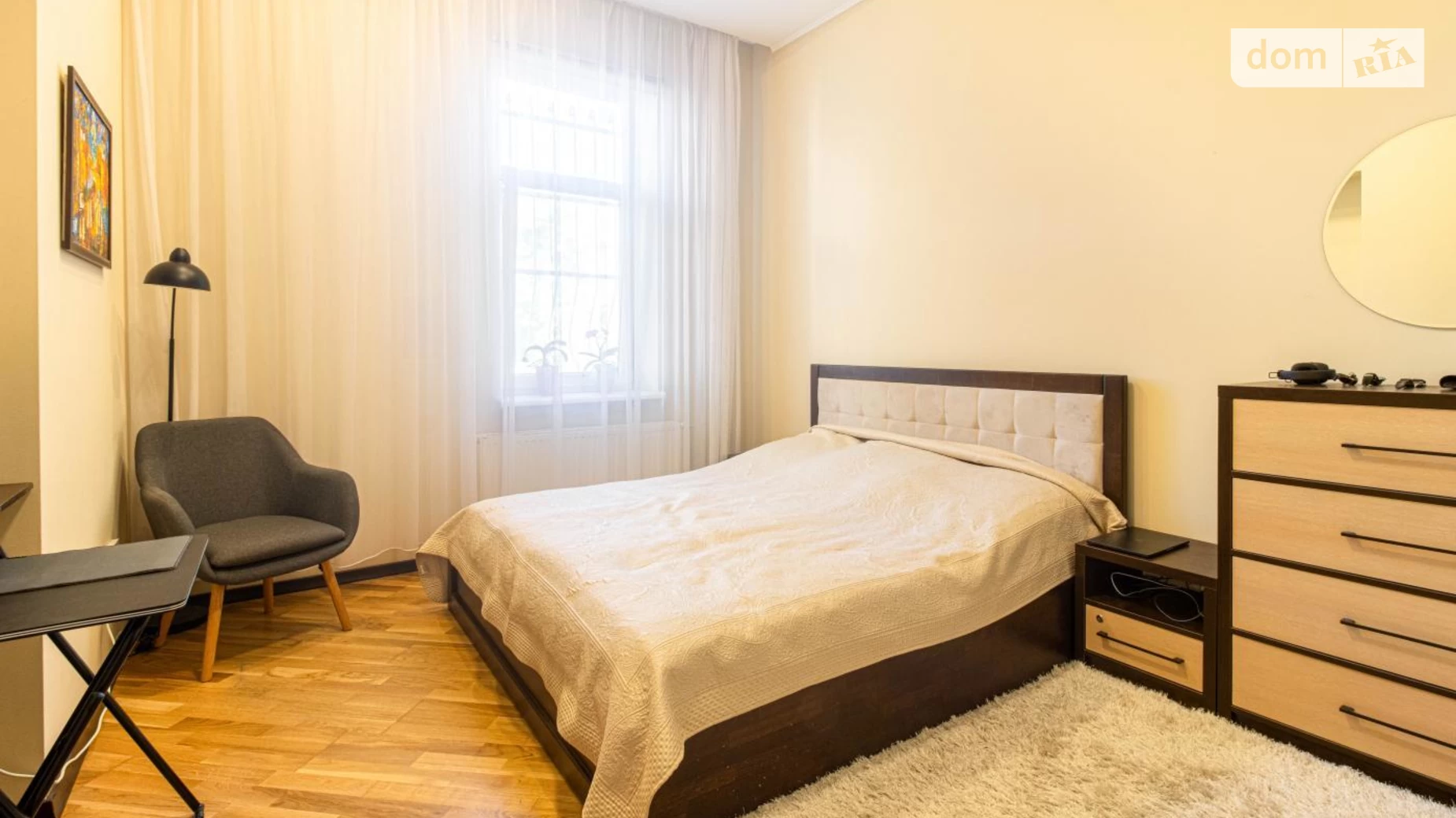 Продается 2-комнатная квартира 72 кв. м в Львове, ул. Николая Лысенко, 3