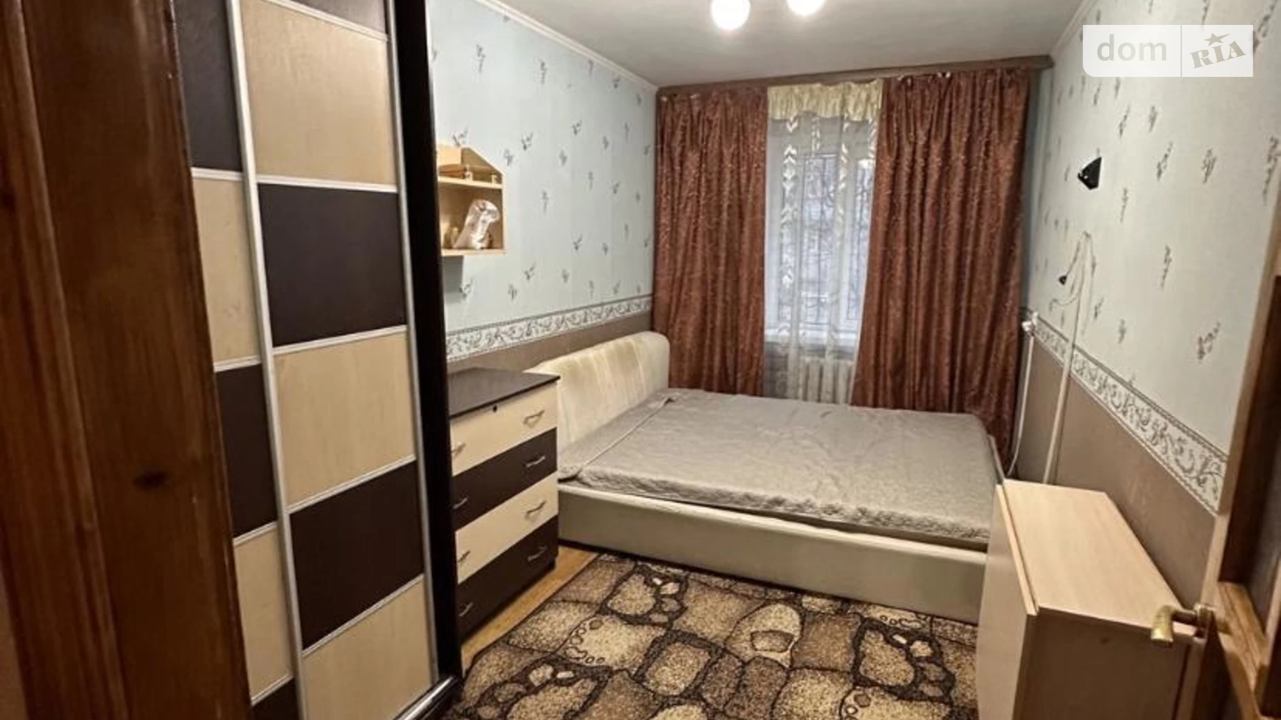 Продается 3-комнатная квартира 59 кв. м в Львове, ул. Городоцкая, 215