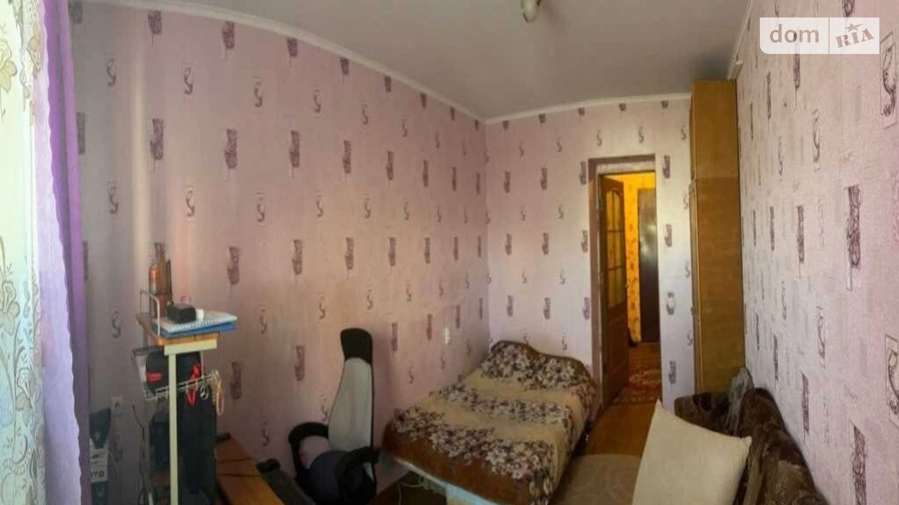 Продается 1-комнатная квартира 42 кв. м в Полтаве, ул. Геннадия Биличенко