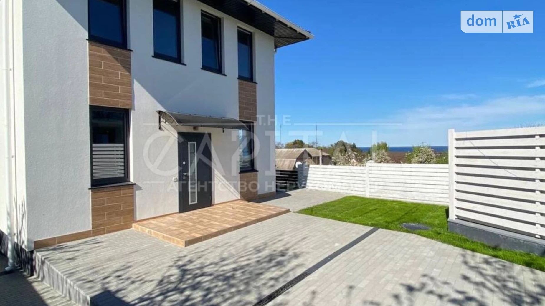 Продается дом на 2 этажа 160 кв. м с камином, цена: 135000 $ - фото 4