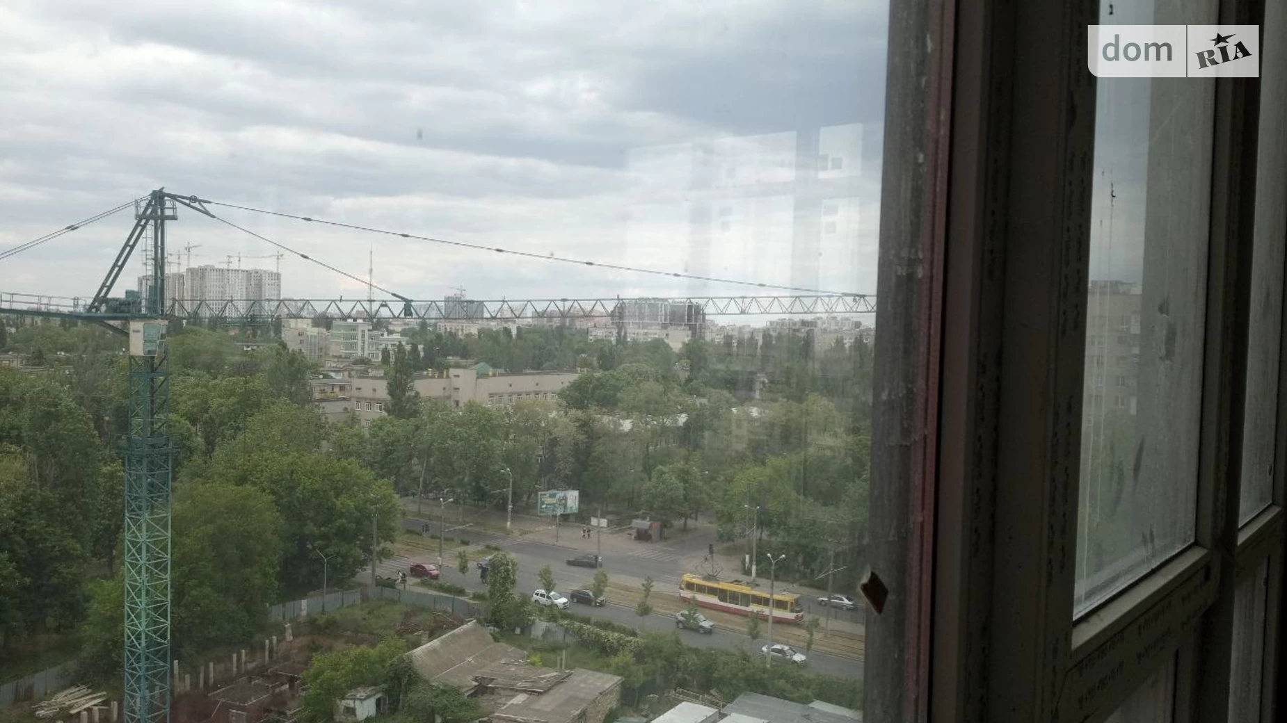 Продается 2-комнатная квартира 76 кв. м в Одессе, ул. Академика Филатова
