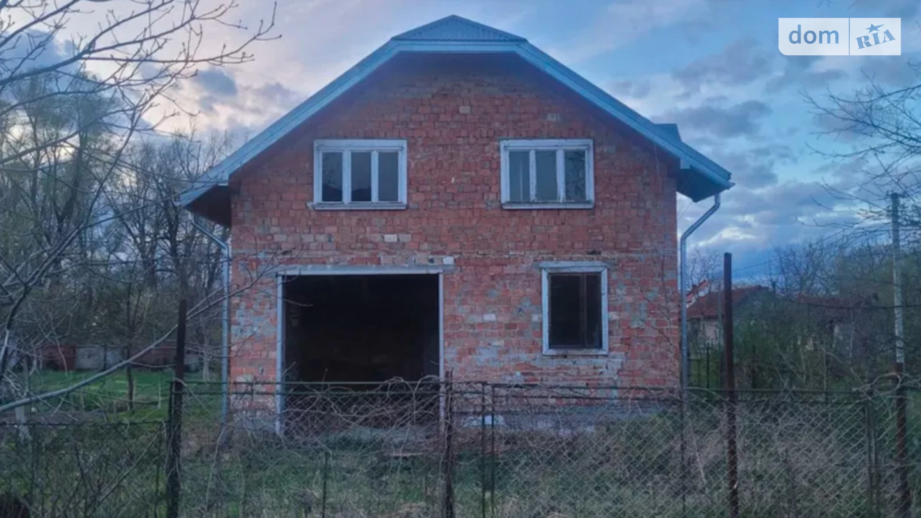 Продается дом на 2 этажа 200 кв. м с балконом, цена: 25000 $ - фото 2