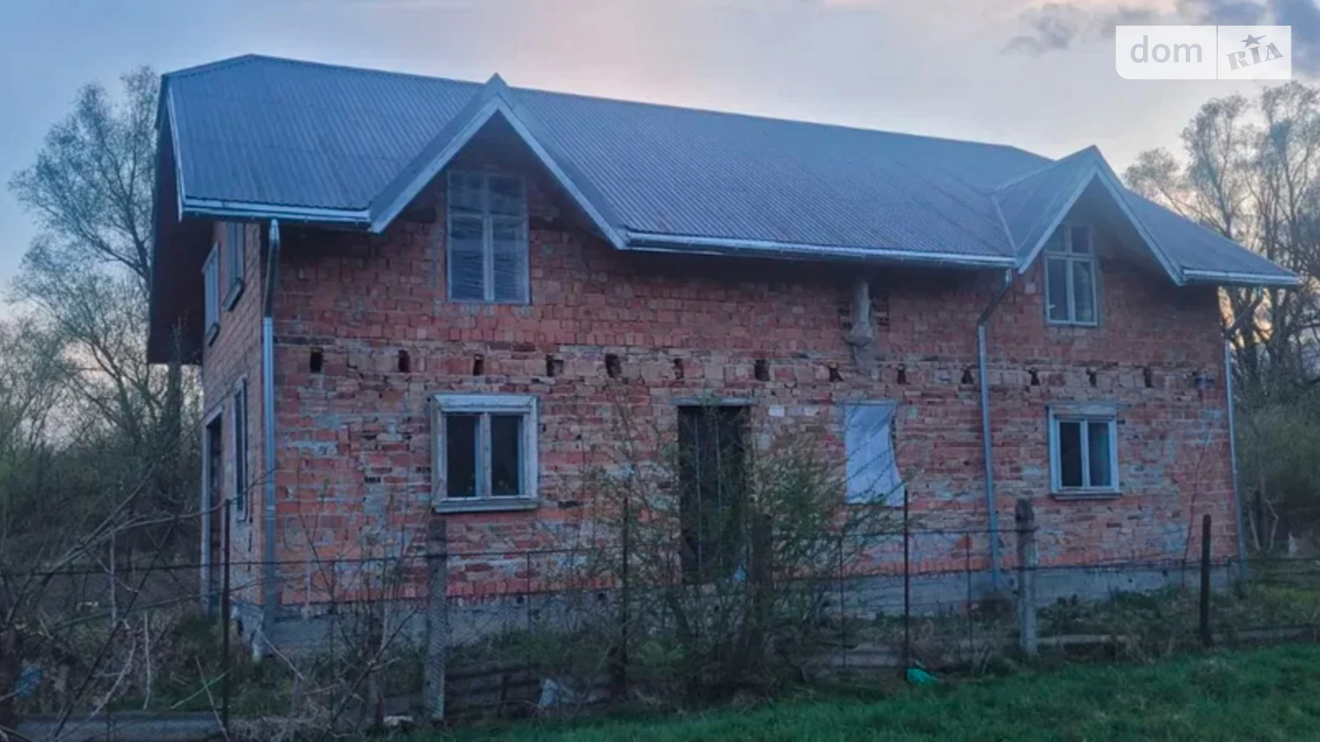 Продается дом на 2 этажа 200 кв. м с балконом, цена: 25000 $ - фото 4