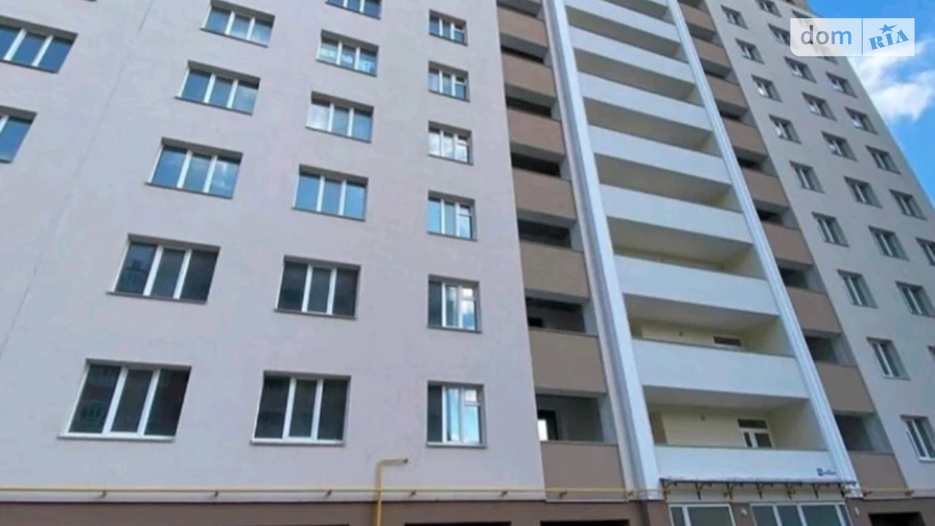 Продается 2-комнатная квартира 66 кв. м в Хмельницком, ул. Кармелюка