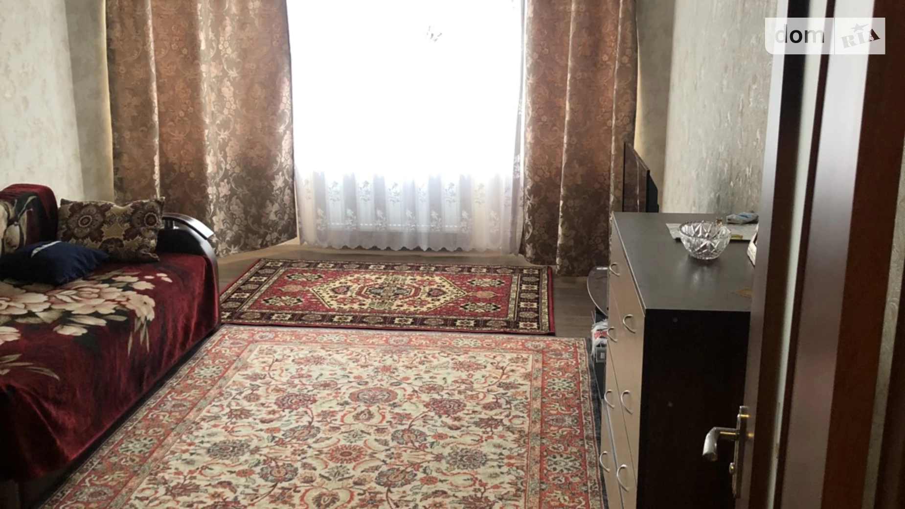 Продается 1-комнатная квартира 43.5 кв. м в Украинке, ул. Строителей, 14 - фото 3