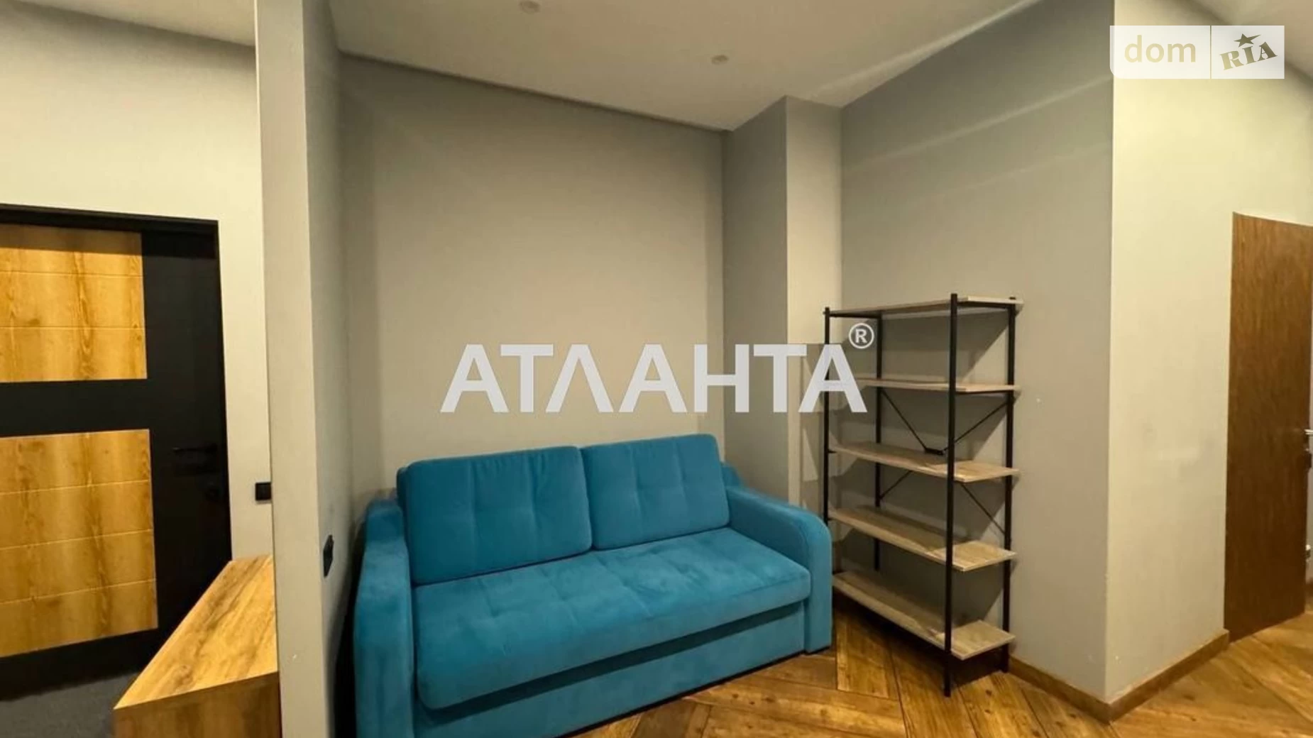 Продается 1-комнатная квартира 89.5 кв. м в Одессе, плато Гагаринское, 9