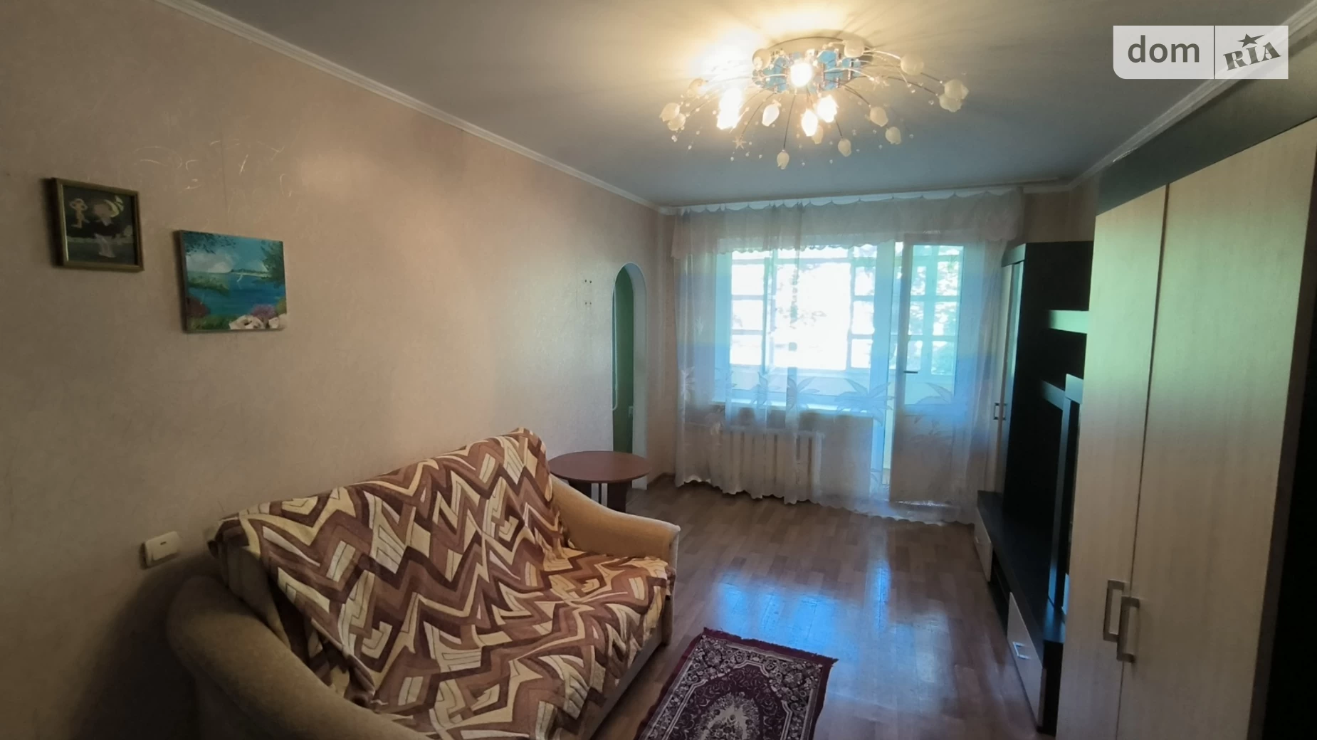 Продается 1-комнатная квартира 29.5 кв. м в Чернигове