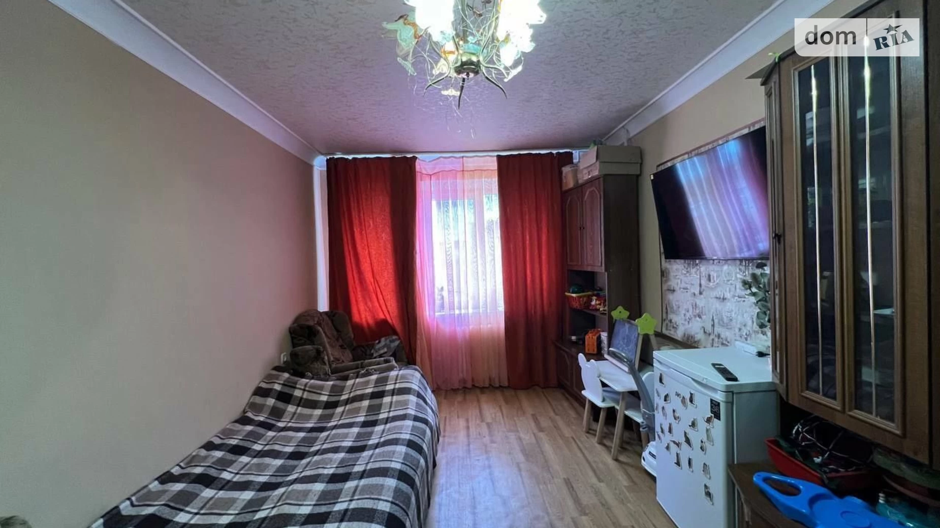 Продается 3-комнатная квартира 58.6 кв. м в Полтаве, Киевское шоссе, 70
