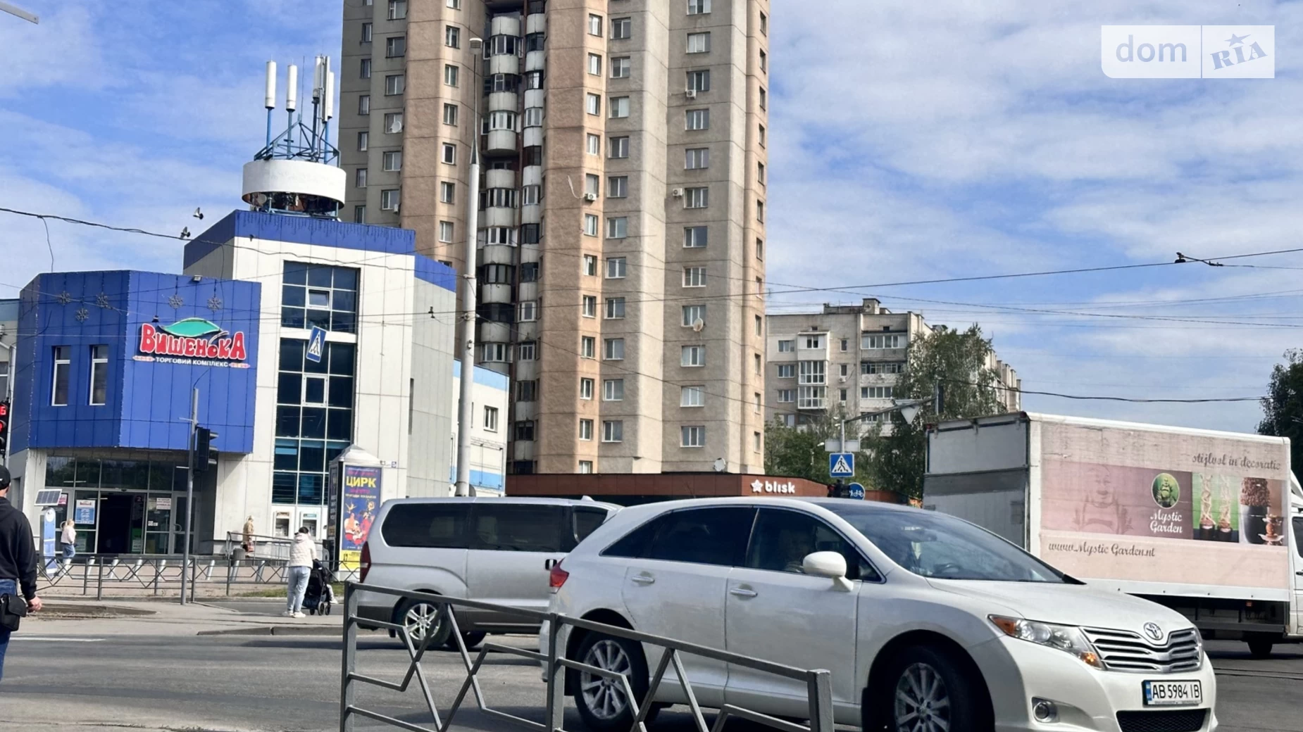 Продается отдельно стоящий гараж под легковое авто на 20 кв. м, цена: 3000 $ - фото 2