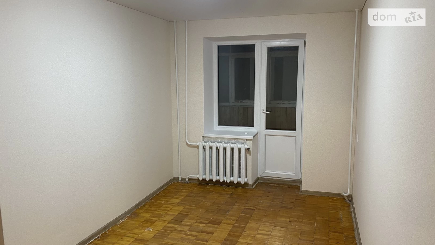 Продается 3-комнатная квартира 67 кв. м в Житомире, ул. Героев Десантников