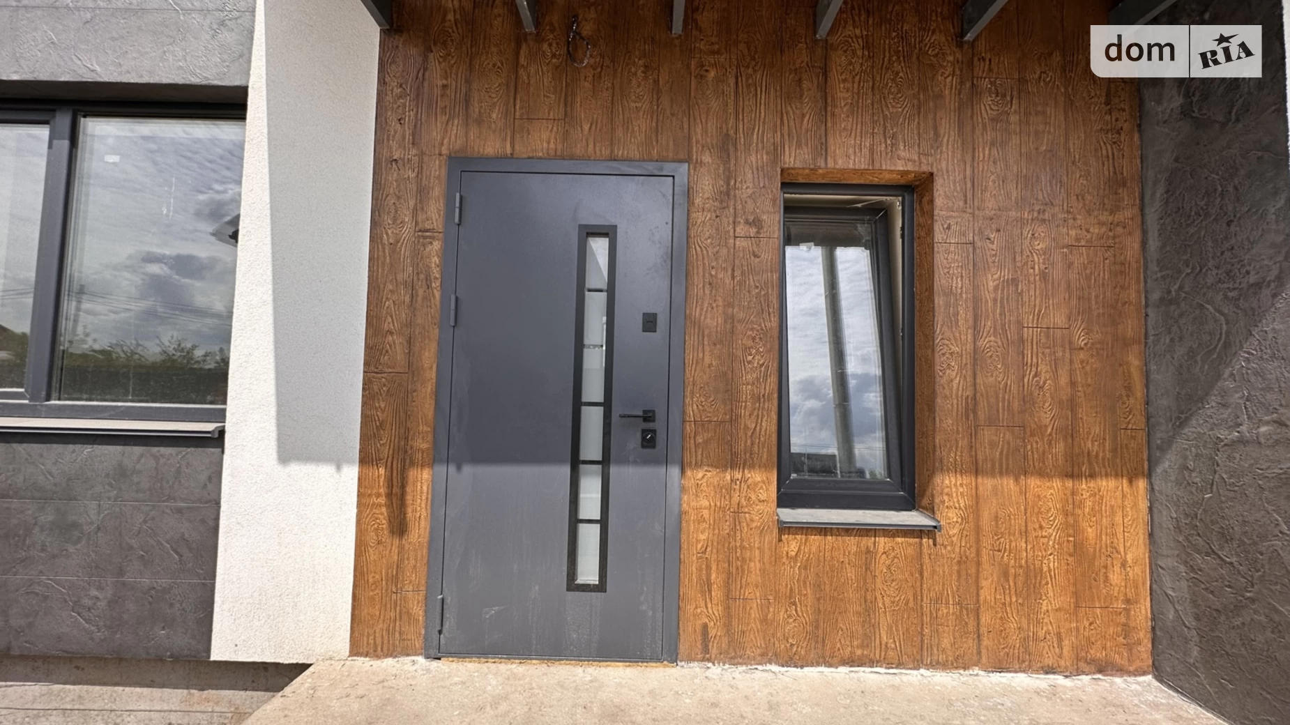Продается дом на 2 этажа 120 кв. м с гаражом, цена: 80999 $ - фото 5