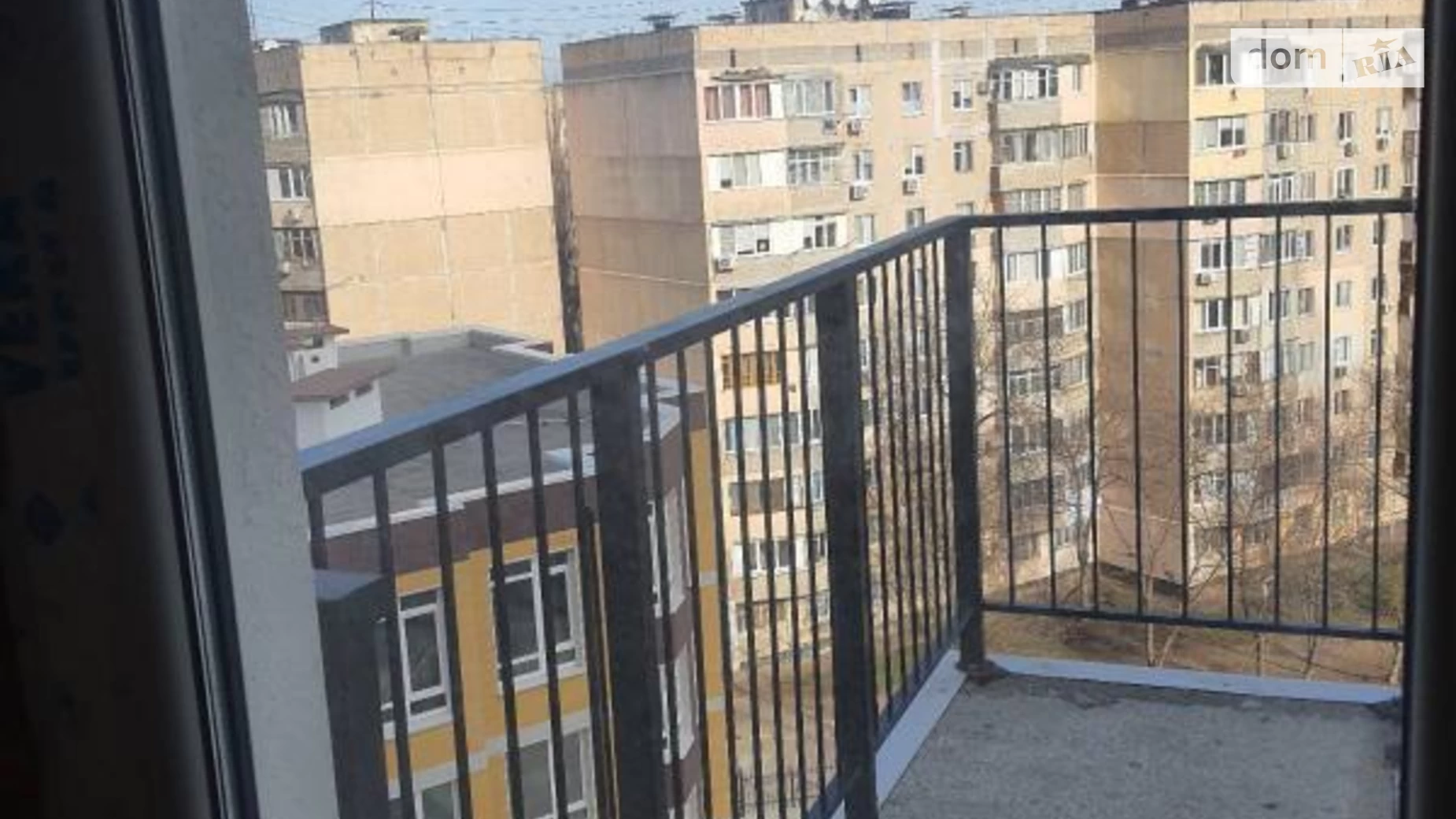 Продается 1-комнатная квартира 42 кв. м в Одессе, ул. Владислава Бувалкина(Генерала Бочарова), 35Д