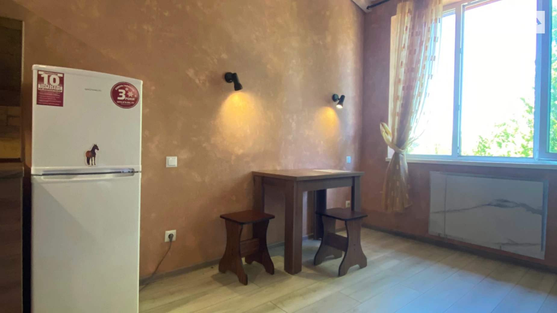 Продается 1-комнатная квартира 24 кв. м в Чернигове