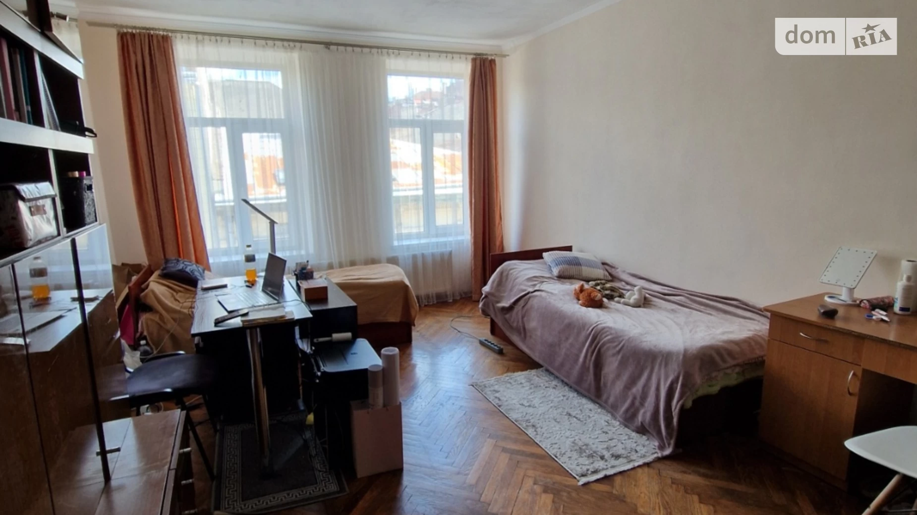 Продается 1-комнатная квартира 51.9 кв. м в Львове, ул. Галицкая