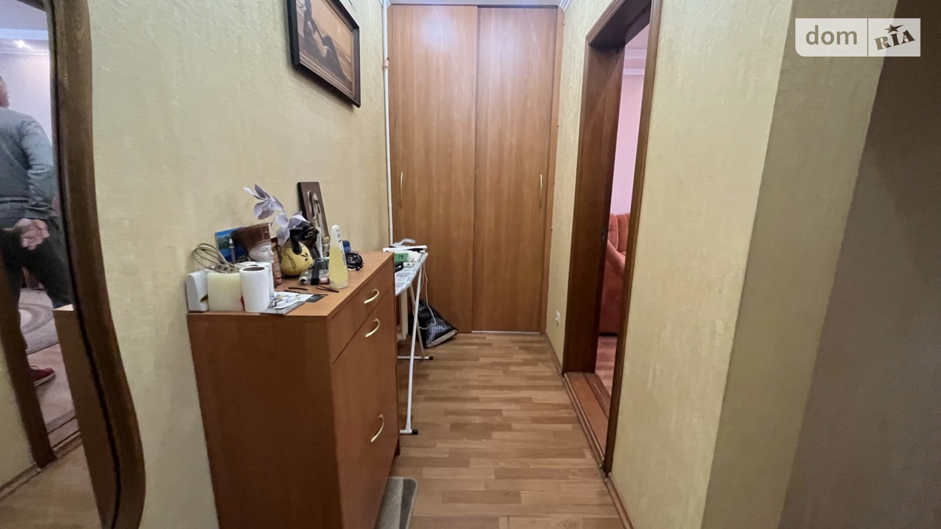 Продается 1-комнатная квартира 42 кв. м в Николаеве, ул. Новобугская, 96