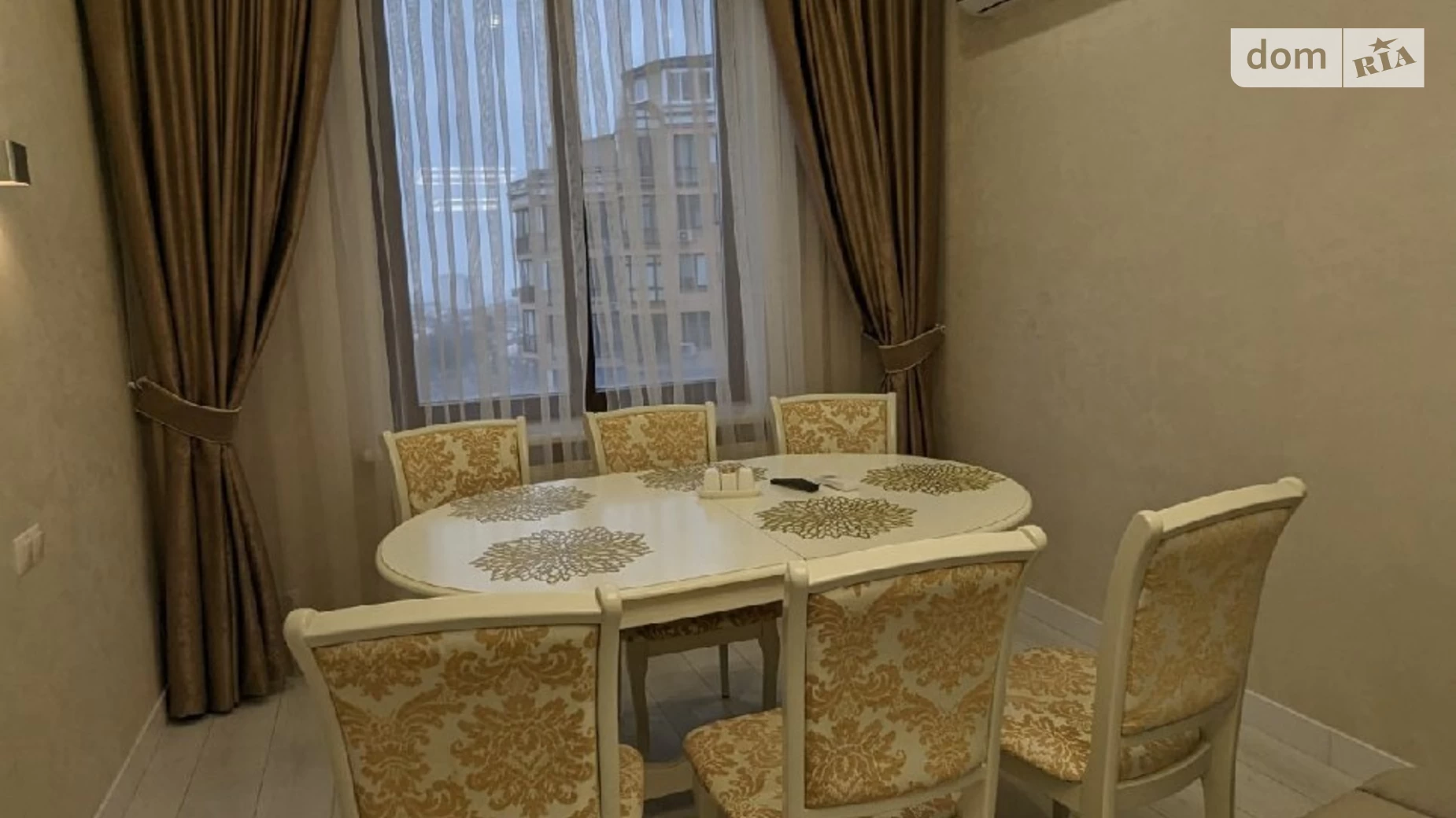 Продается 2-комнатная квартира 71 кв. м в Одессе, ул. Тенистая, 9/12 - фото 2