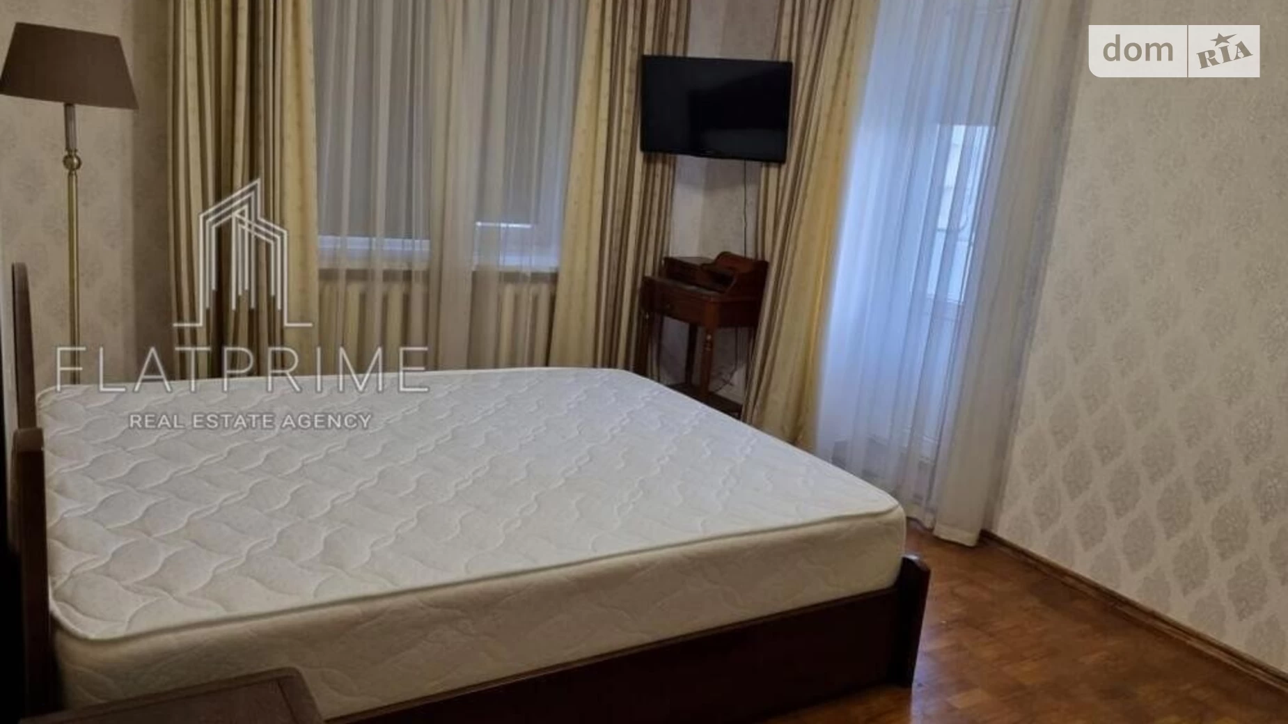 Продается 3-комнатная квартира 117 кв. м в Киеве, ул. Бориспольская, 28 - фото 3