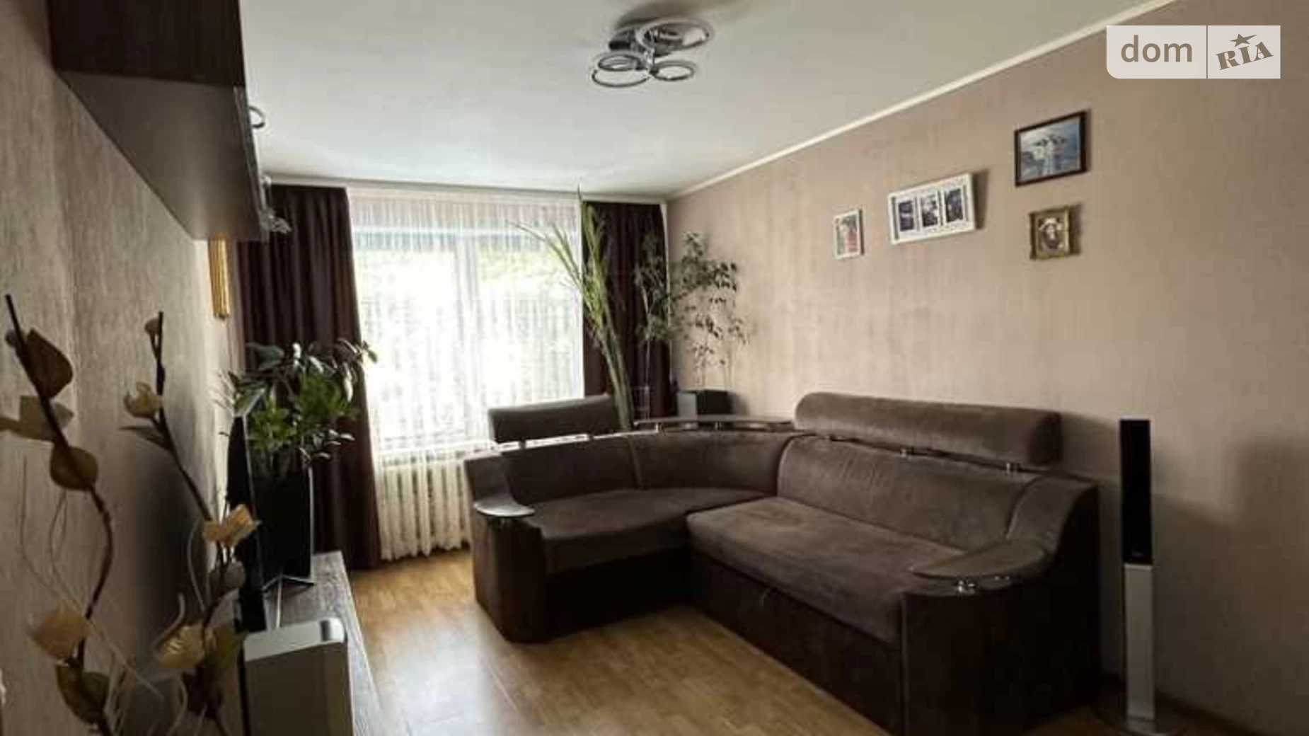 Продается 2-комнатная квартира 47.7 кв. м в Полтаве, ул. Решетиловская(Маршала Бирюзова), 58