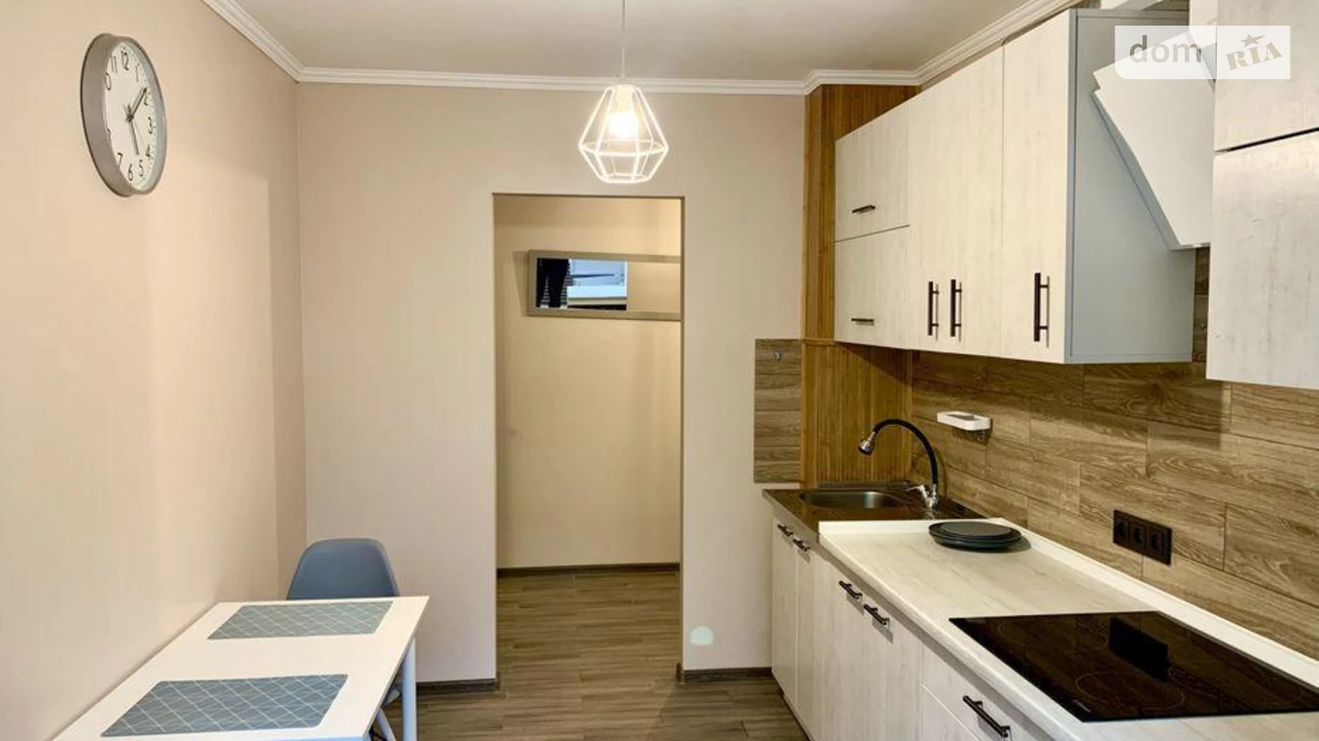 Продается 2-комнатная квартира 64 кв. м в Киеве, ул. Соломенская, 16Б - фото 4