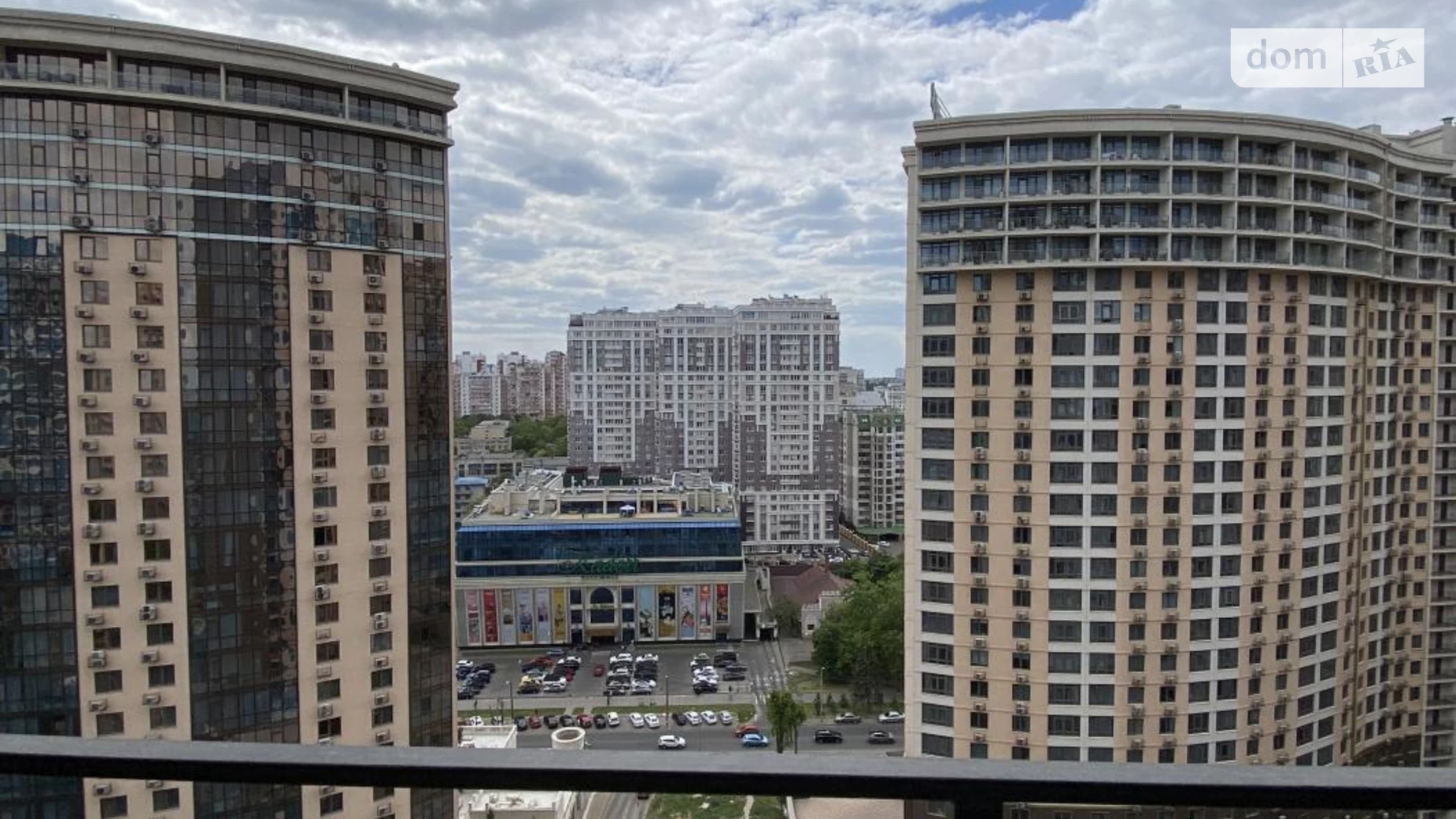 Продается 1-комнатная квартира 45 кв. м в Одессе - фото 3