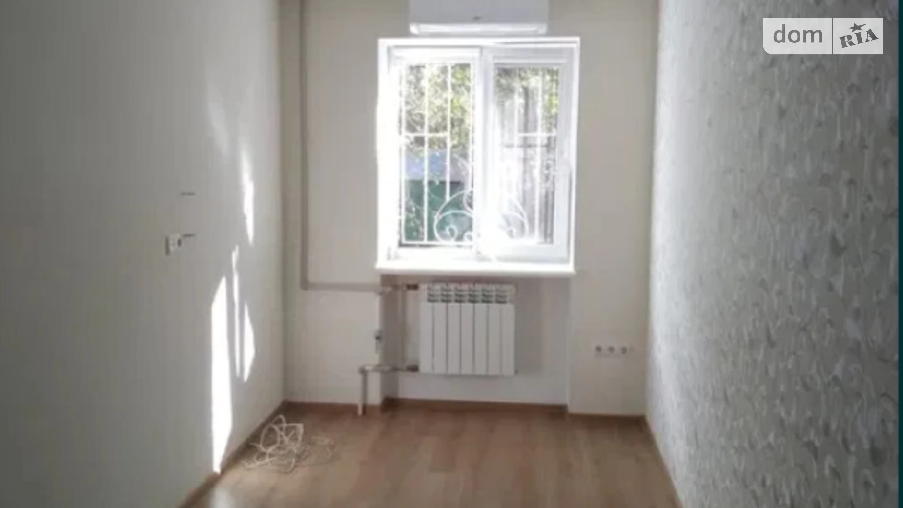 Продается 3-комнатная квартира 54 кв. м в Одессе, ул. Генерала Петрова